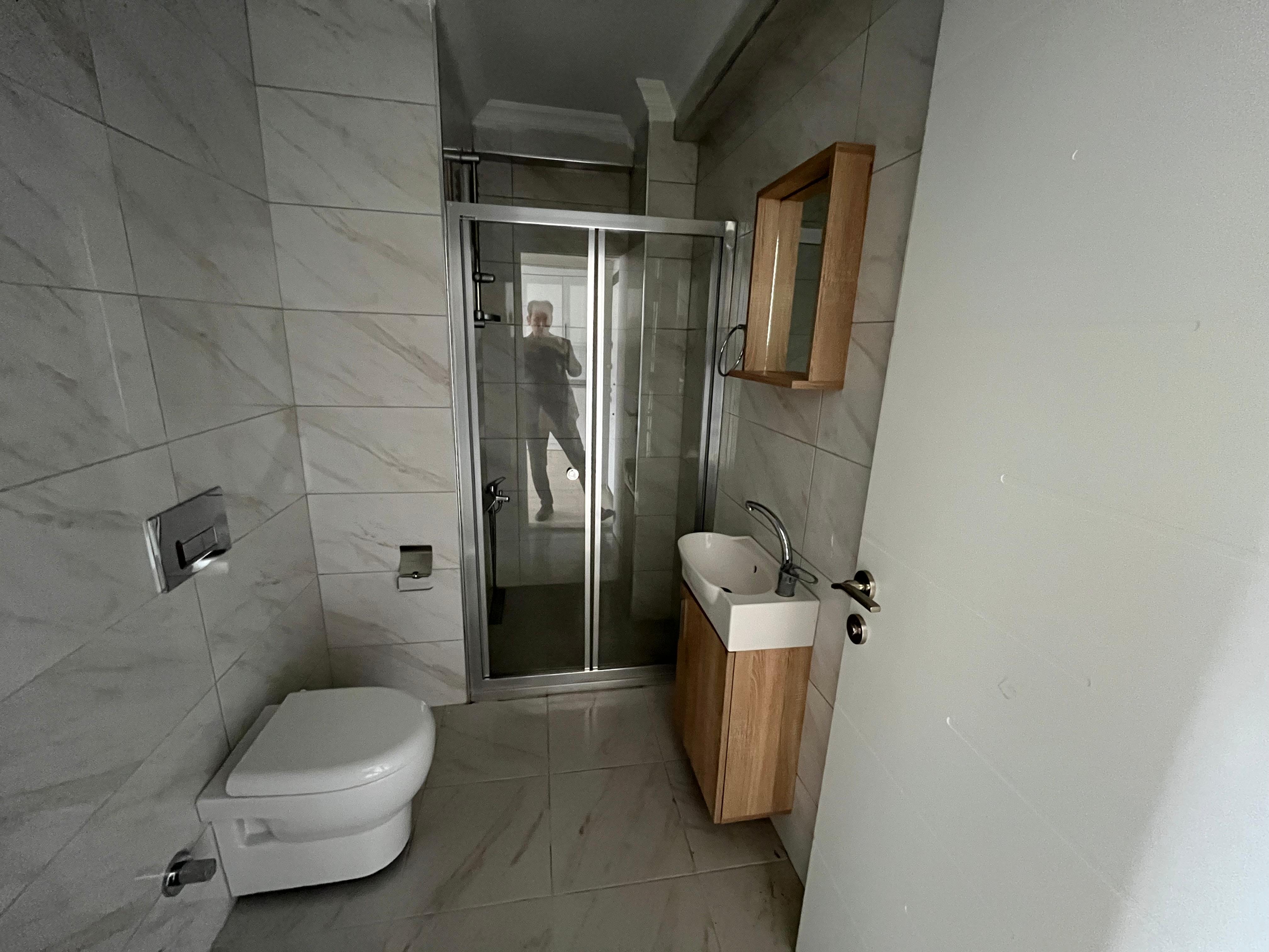 CUMHURİYET MAHALLESİ E-BEBEK KARŞISI SATILIK 1+1 DAİRE