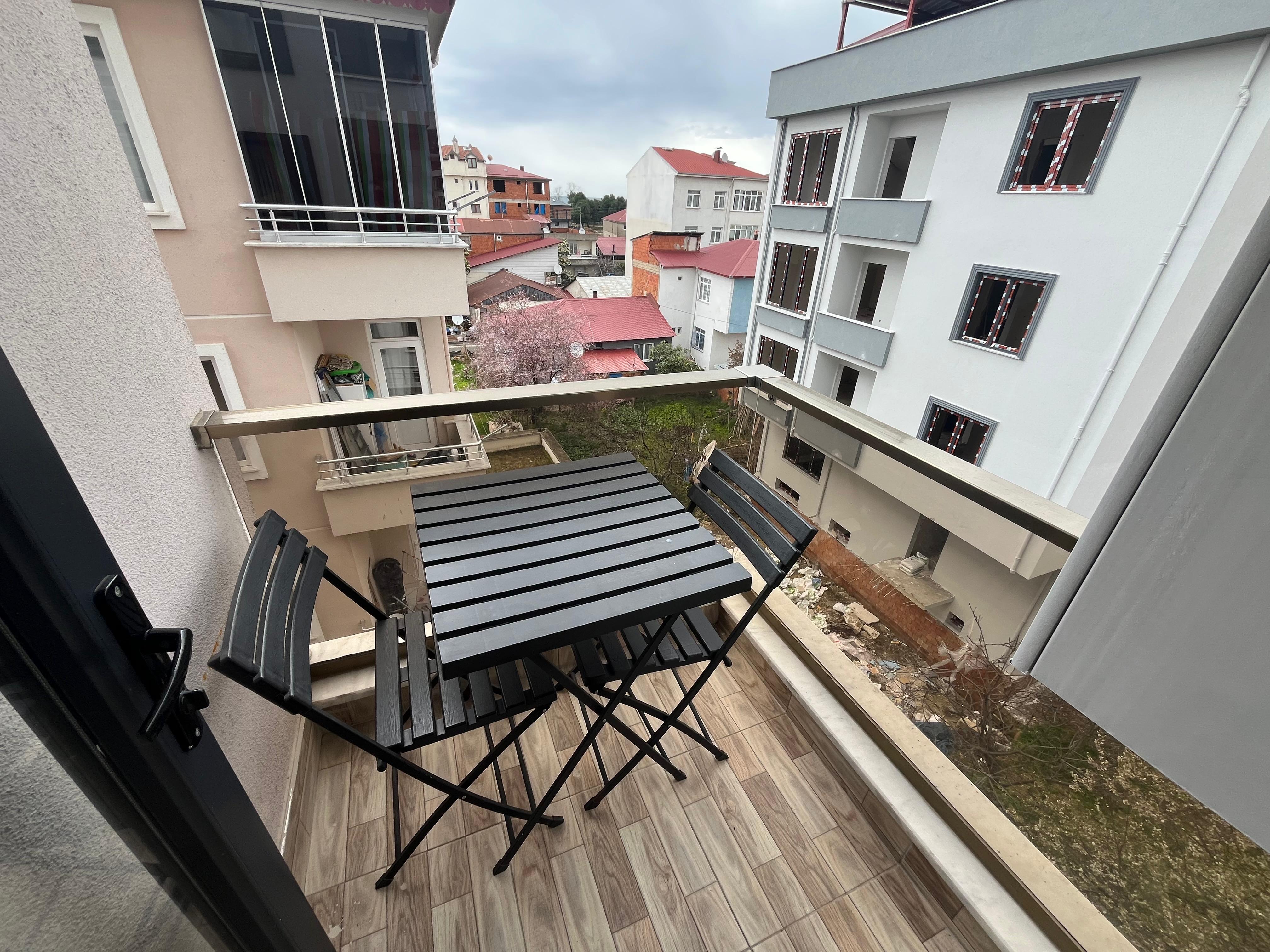CUMHURİYET MAH. SAHİLE ÇOK YAKIN EŞYALI TOPUZOĞLU EYLÜL APARTMANI