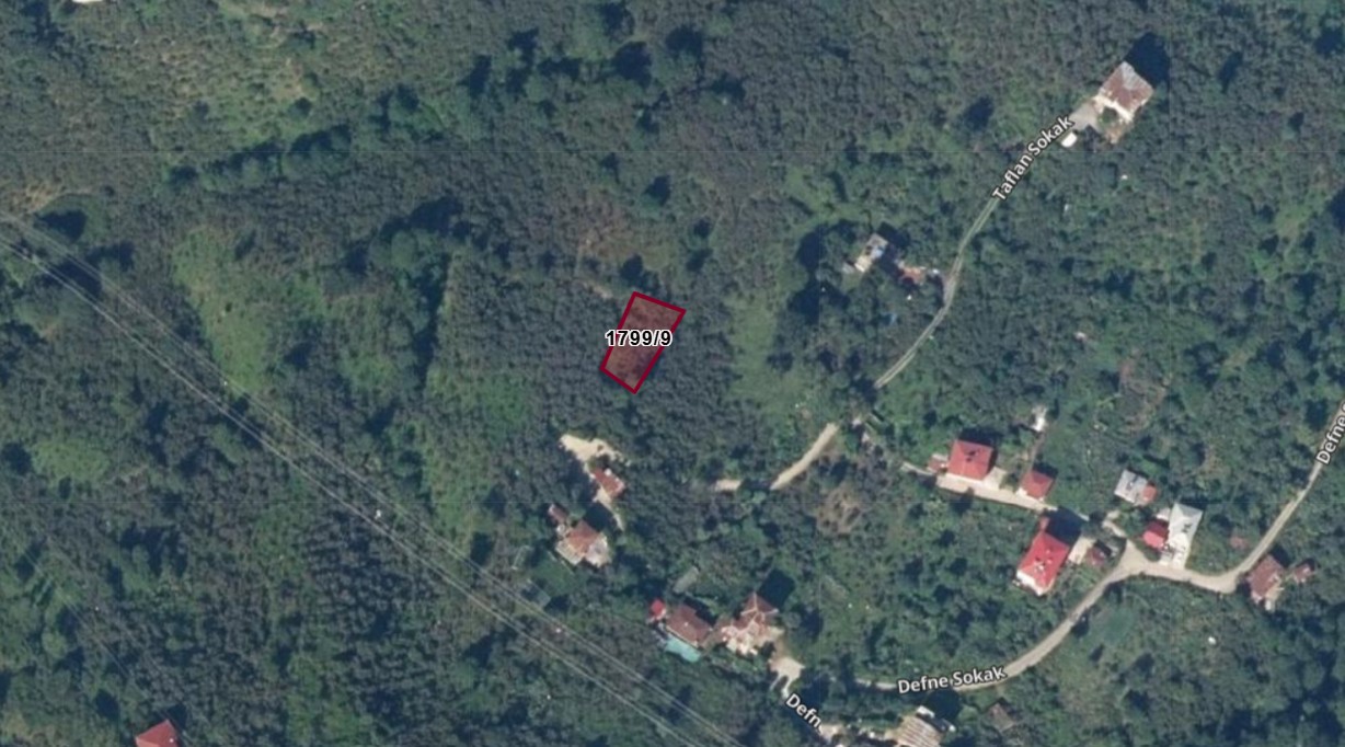 YALI MAHALLESİ SATILIK ARSA