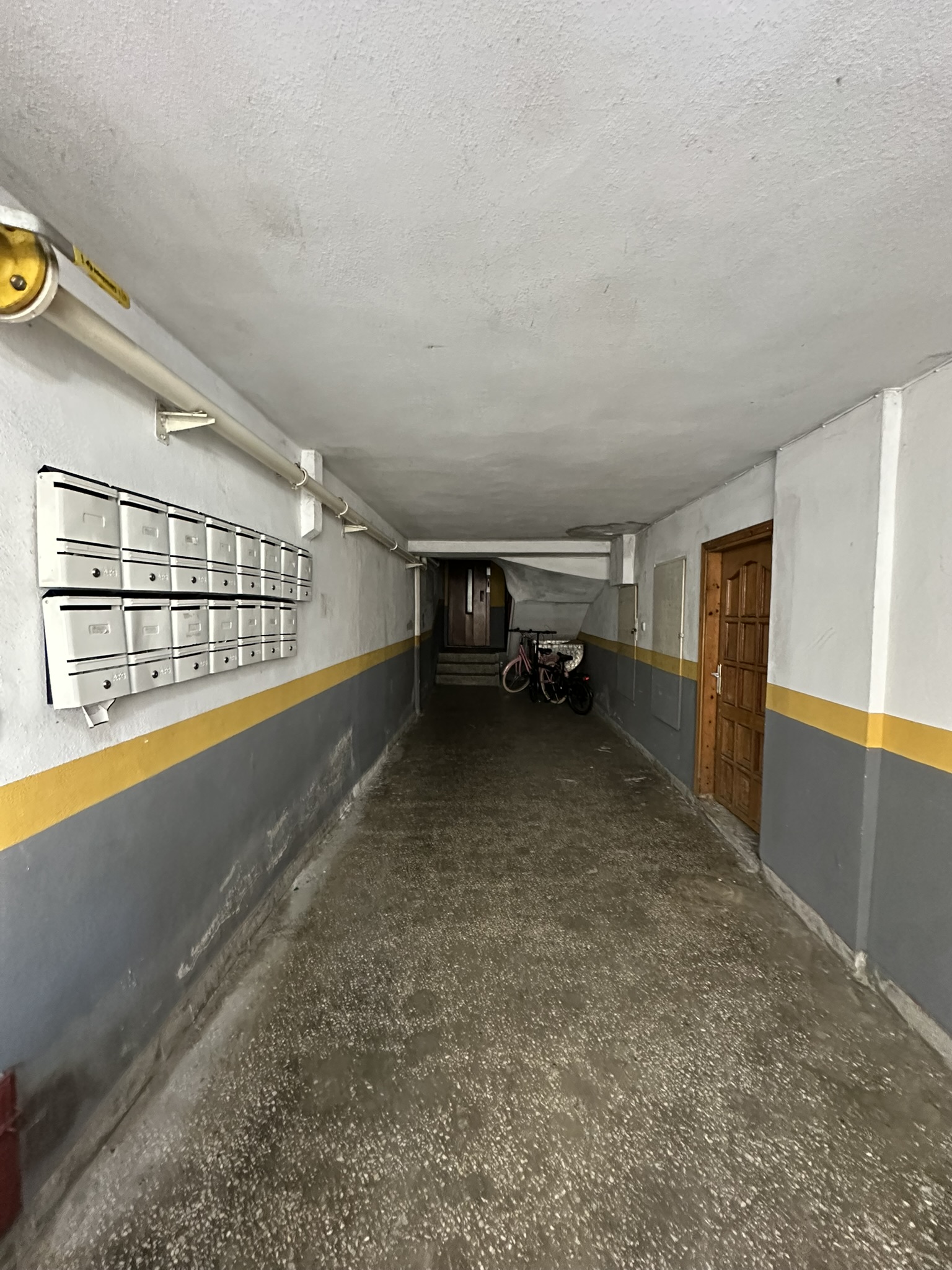 HACI HÜSEYİN MAH. POYRAZ SOKAK ASANSÖRLÜ DOĞALGAZLI 3+1 KİRALIK DAİRE