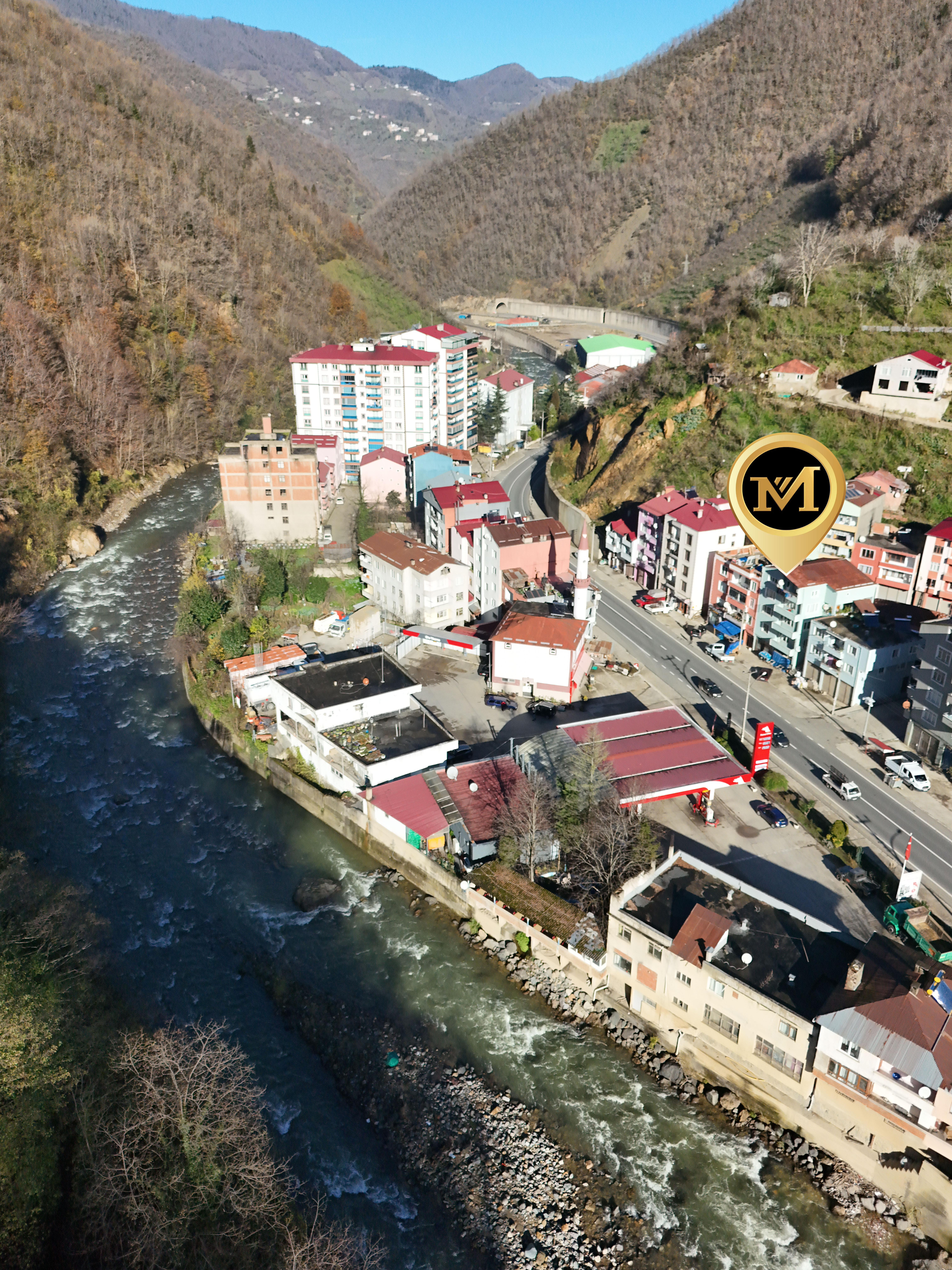 DERELİ KOMPLE SATILIK BİNA VE ARSASI