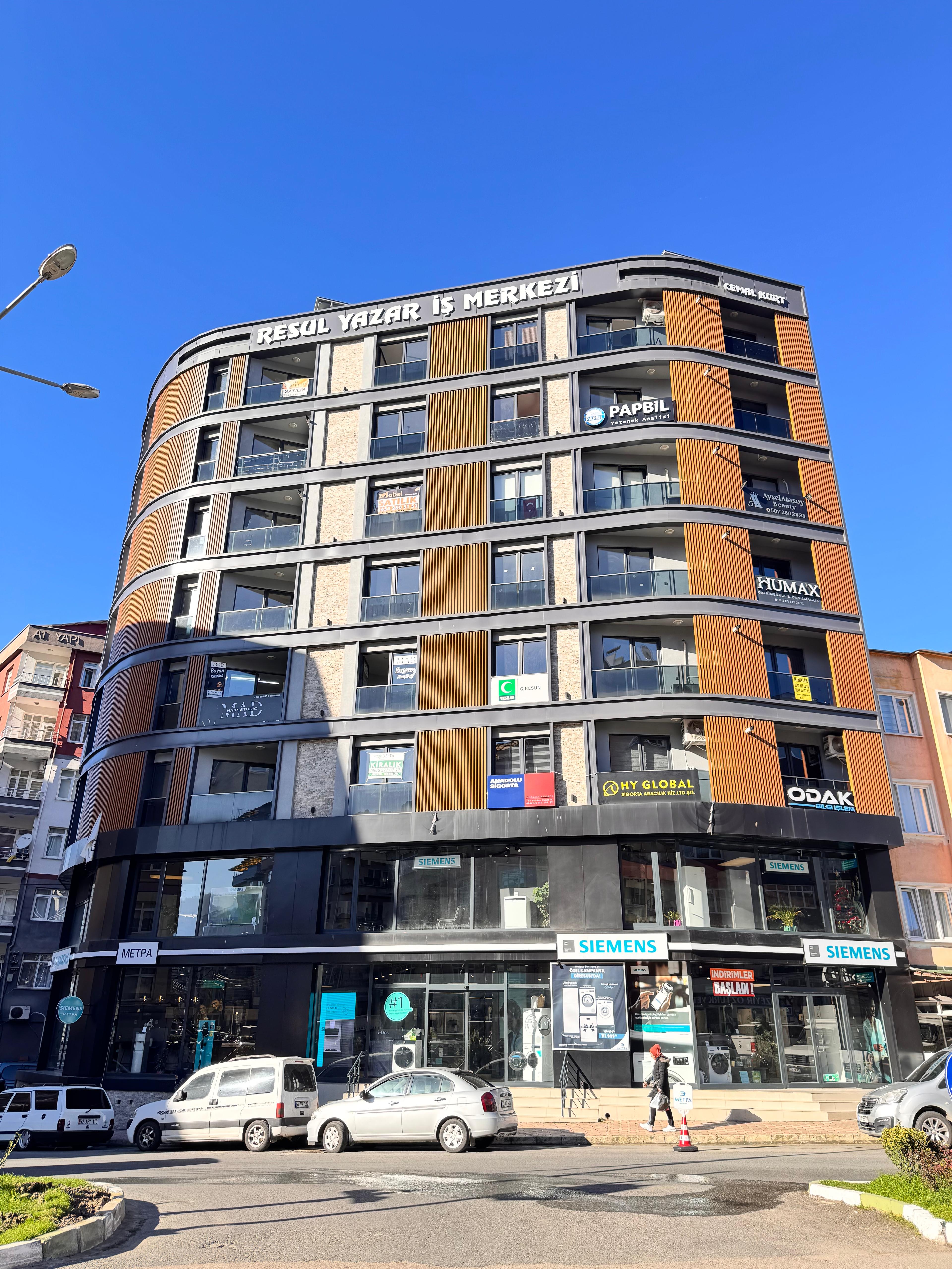 RESUL YAZAR İŞ MER. SATILIK OFİS