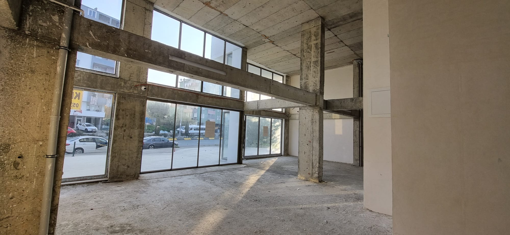 MABEL GAYRİMENKUL ARSİN YOL ÜSTÜ KİRALIK 400 M2 İŞYERİ/DÜKKAN