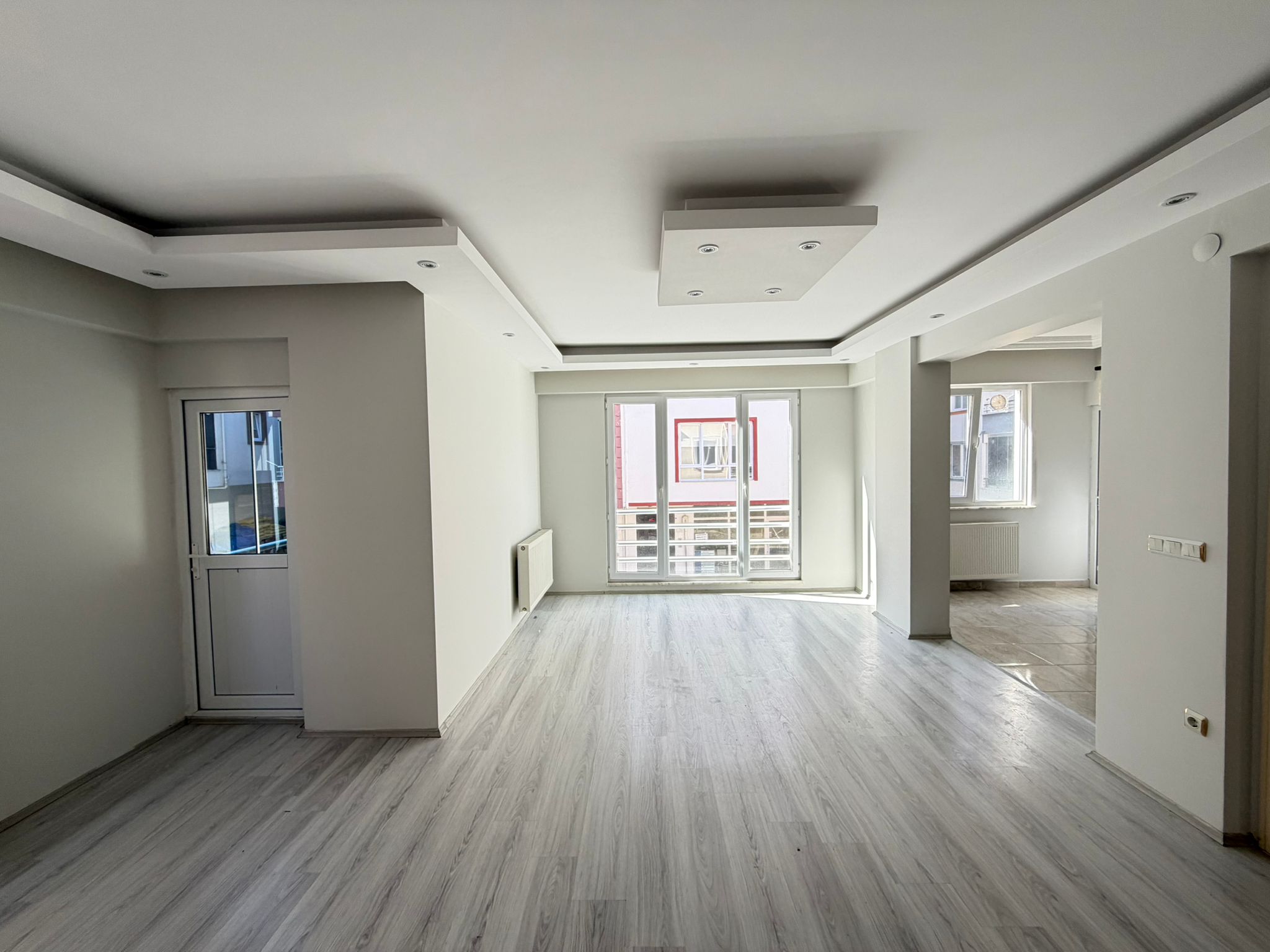 MABELDEN ATATÜRK MAHALLESİNDE GENİŞ KİRALIK 3+1