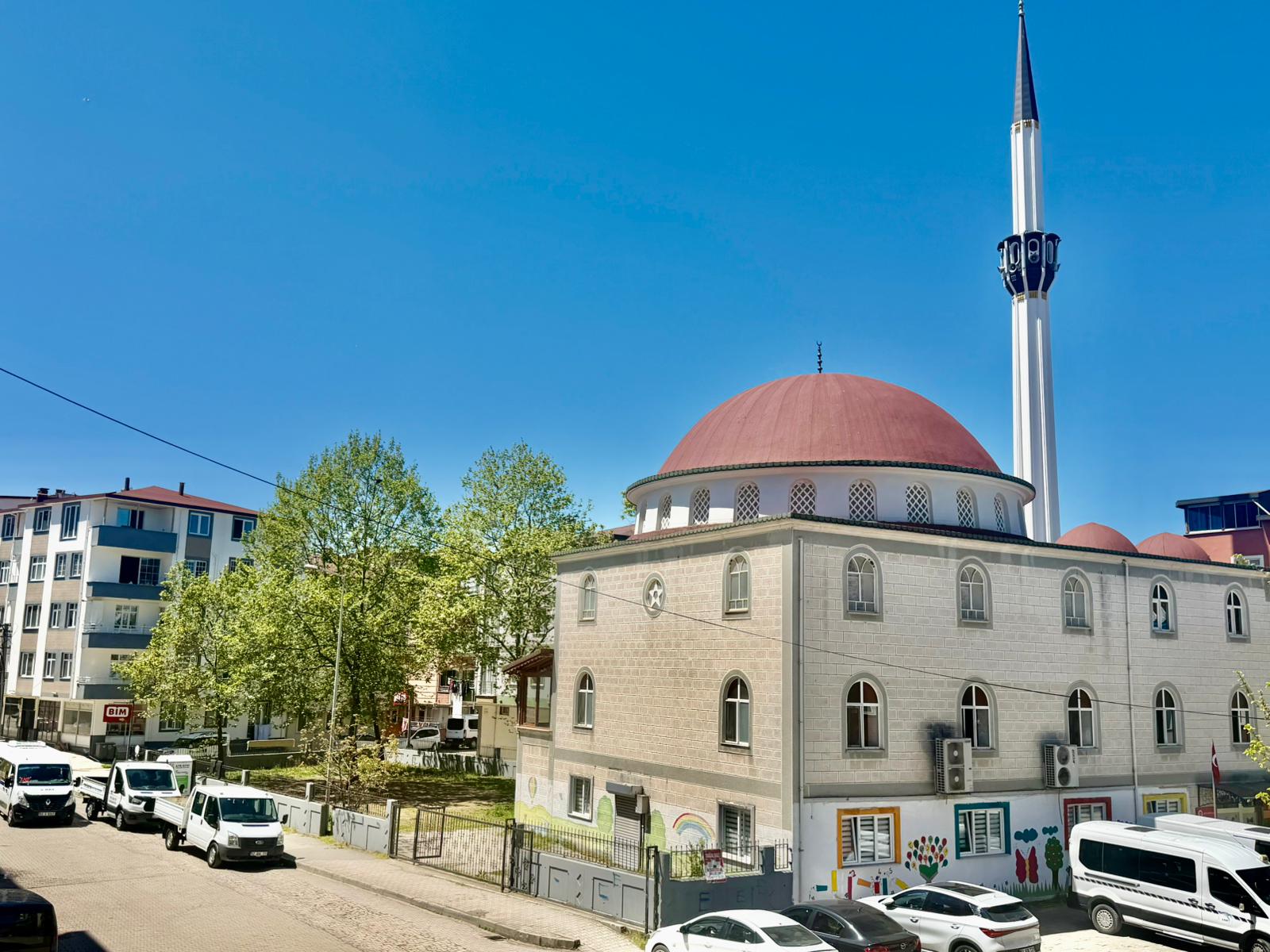 İPEKYOLUNUN MERKEZİNDE AYRI MUFTAK EVEBEYN BANYOLU GİYİNME ODALI