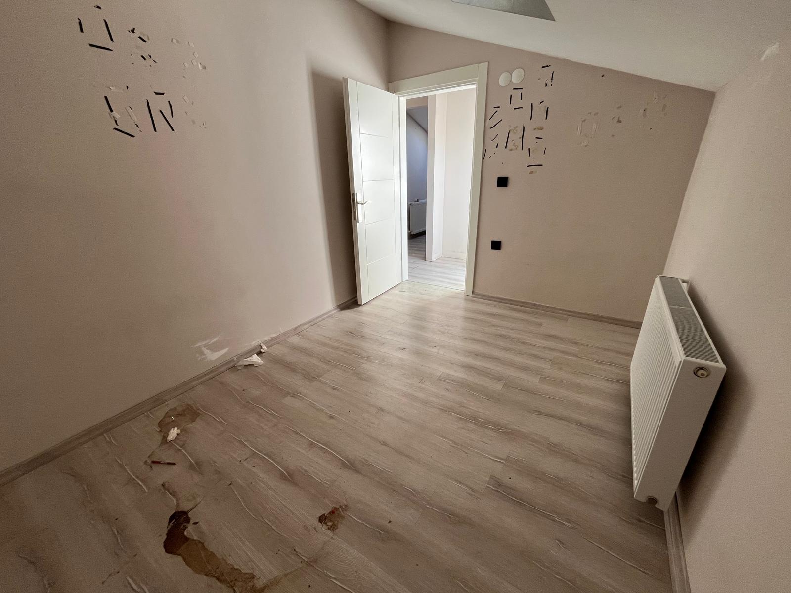 CUMHURİYET MAH. KERVAN APT. DUBLEKS 2+1