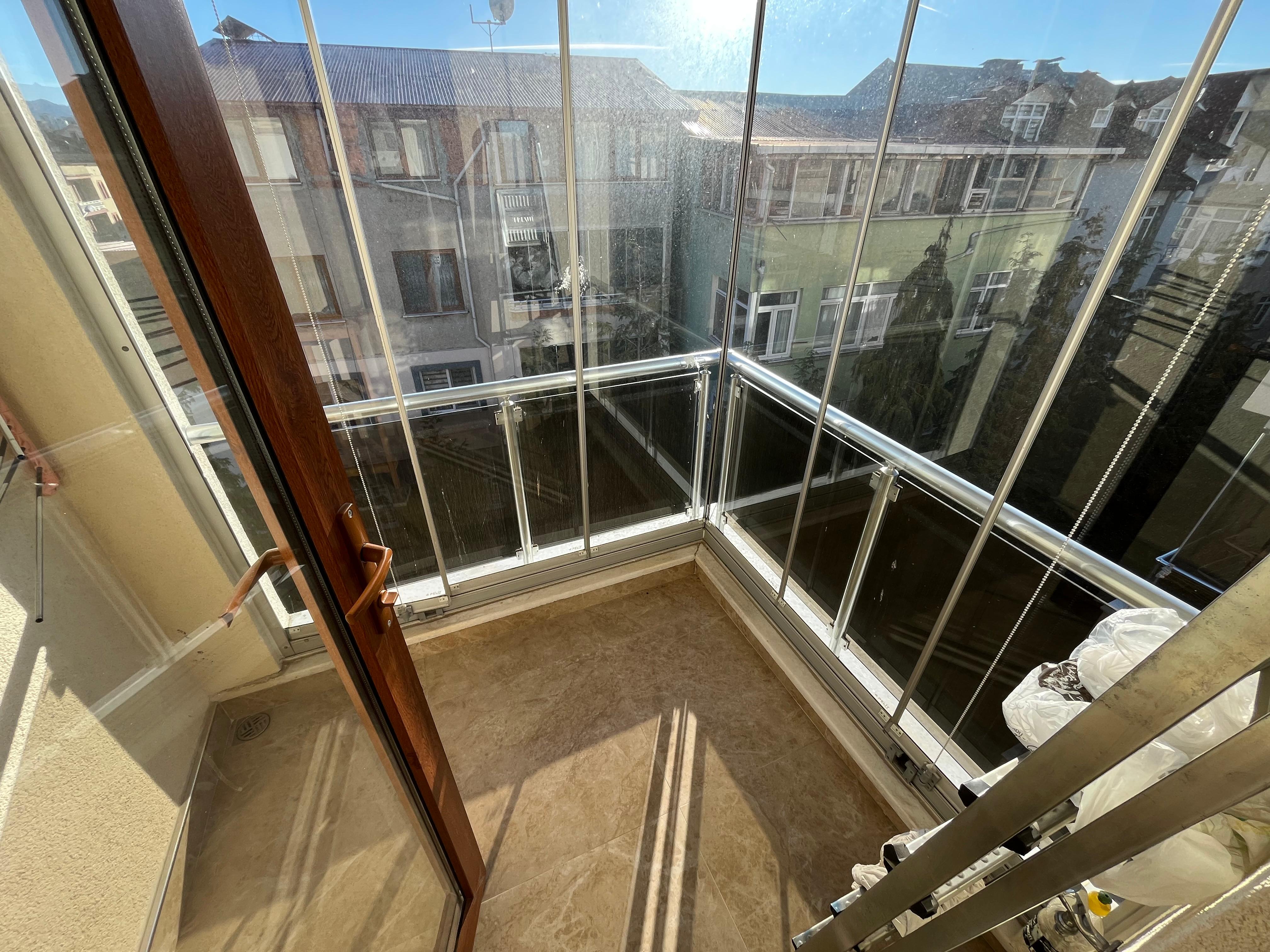 AKYAZI PERA GOLD DUBLEKS DAİİRE