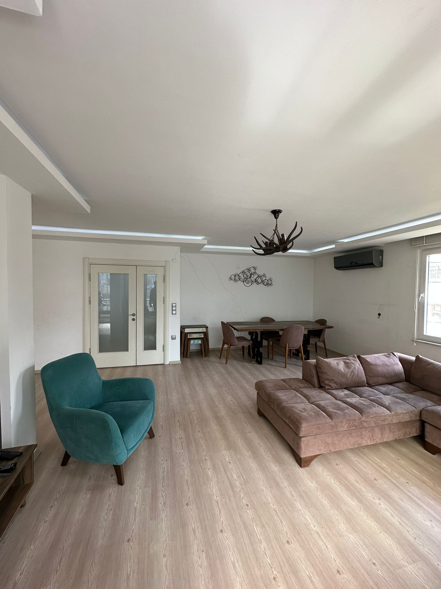 BEYAZ YALI KİRALIK DAİRE