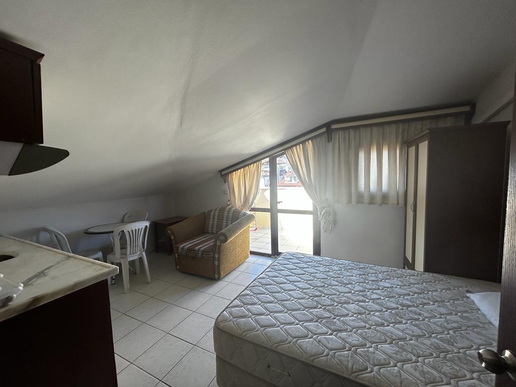İçmelerde Sadece Bayana kiralık eşyalı Stüdyo Daire