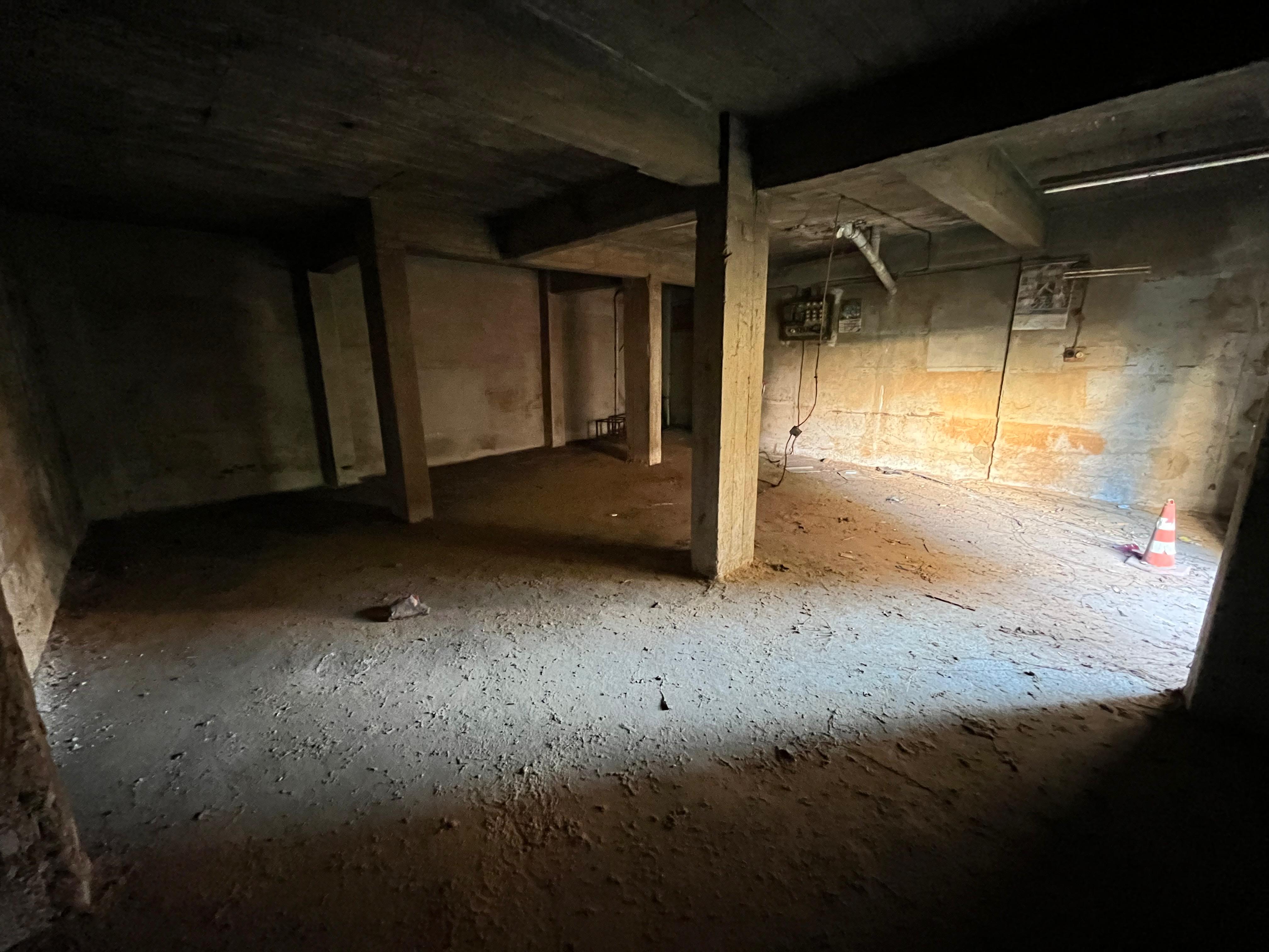 UMUT HASTANESİ ARKASI KİRALIK DEPO ANTREPO