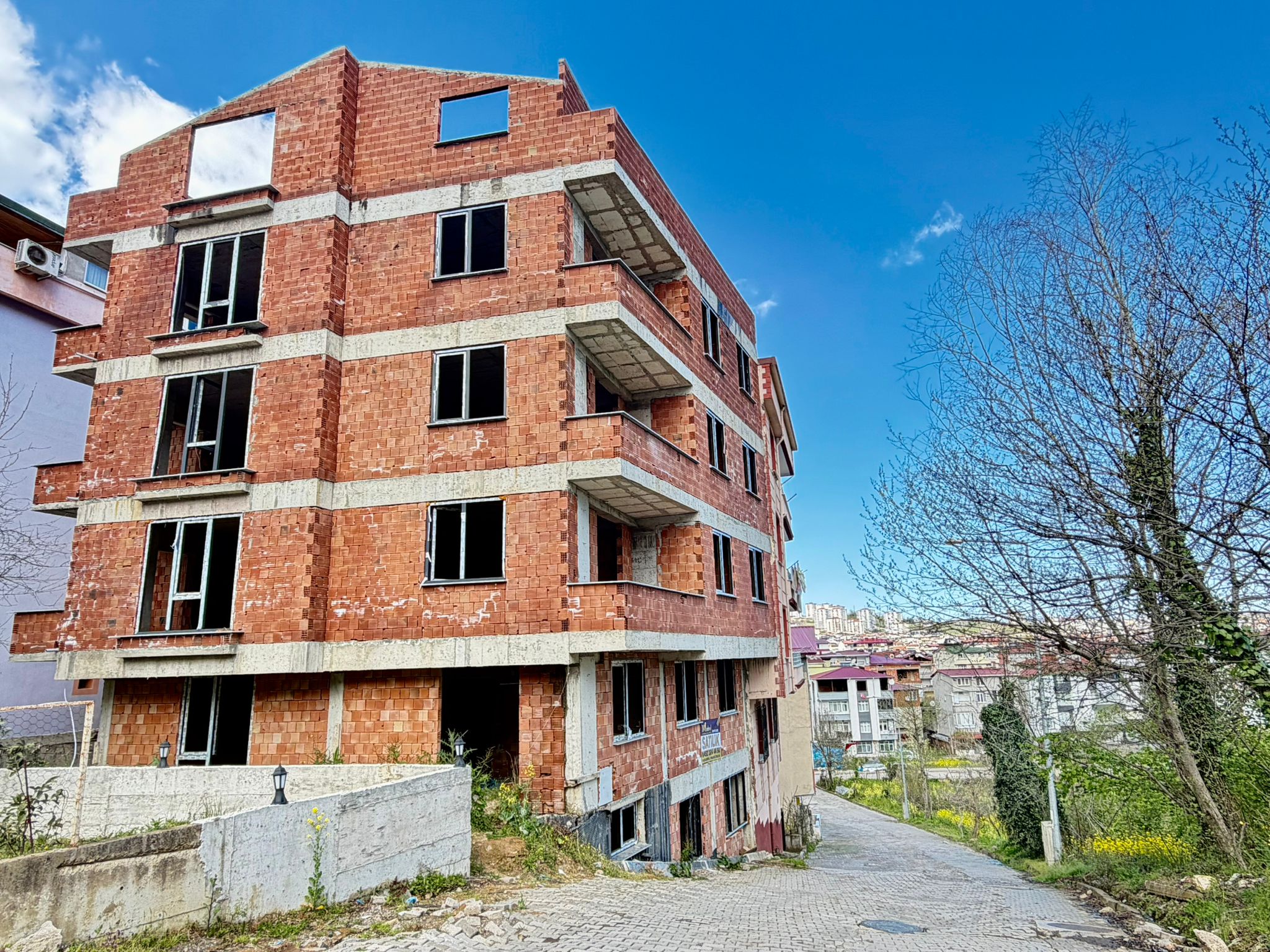 MABEL'DEN ACİL FİYATLI ÖN CEPHEDE YERDEN ISITMALI SIFIR 3+1