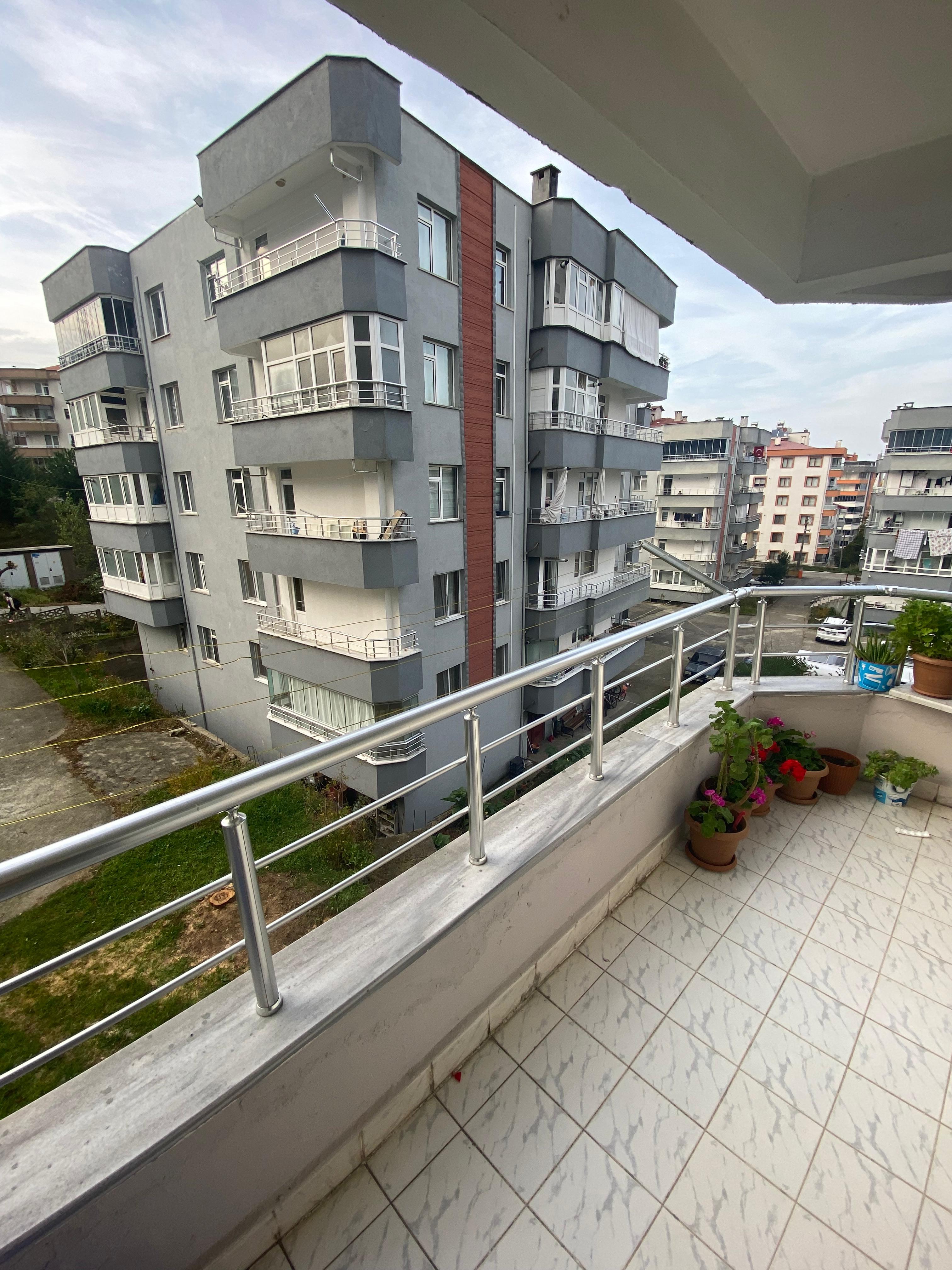 MABEL GAYRİMENKUL TEYYAREDÜZÜ MAH.SİTE İÇERSİNDE SATILIK DAİRE