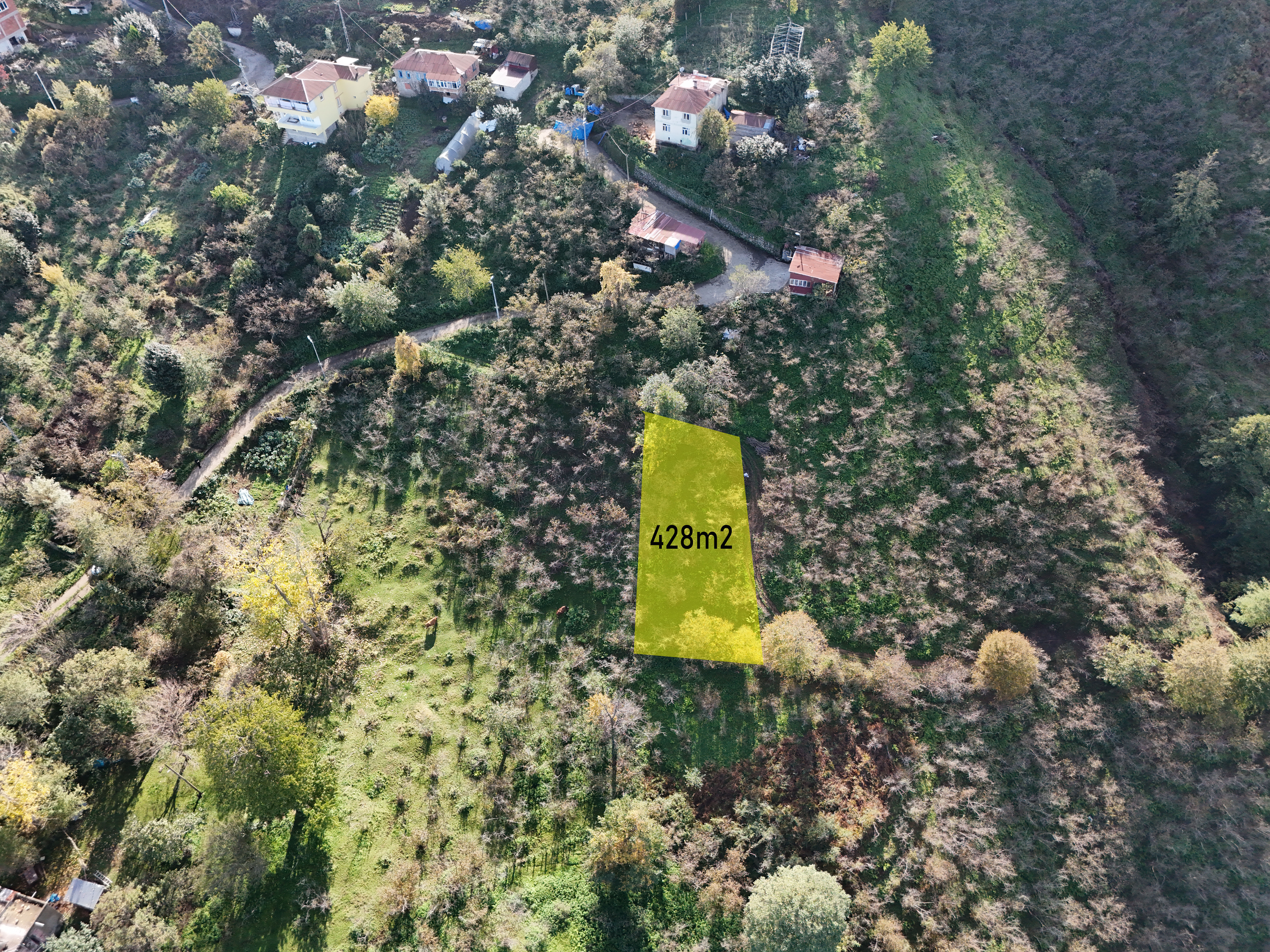 YALI MAHALLESİ SATILIK ARSA