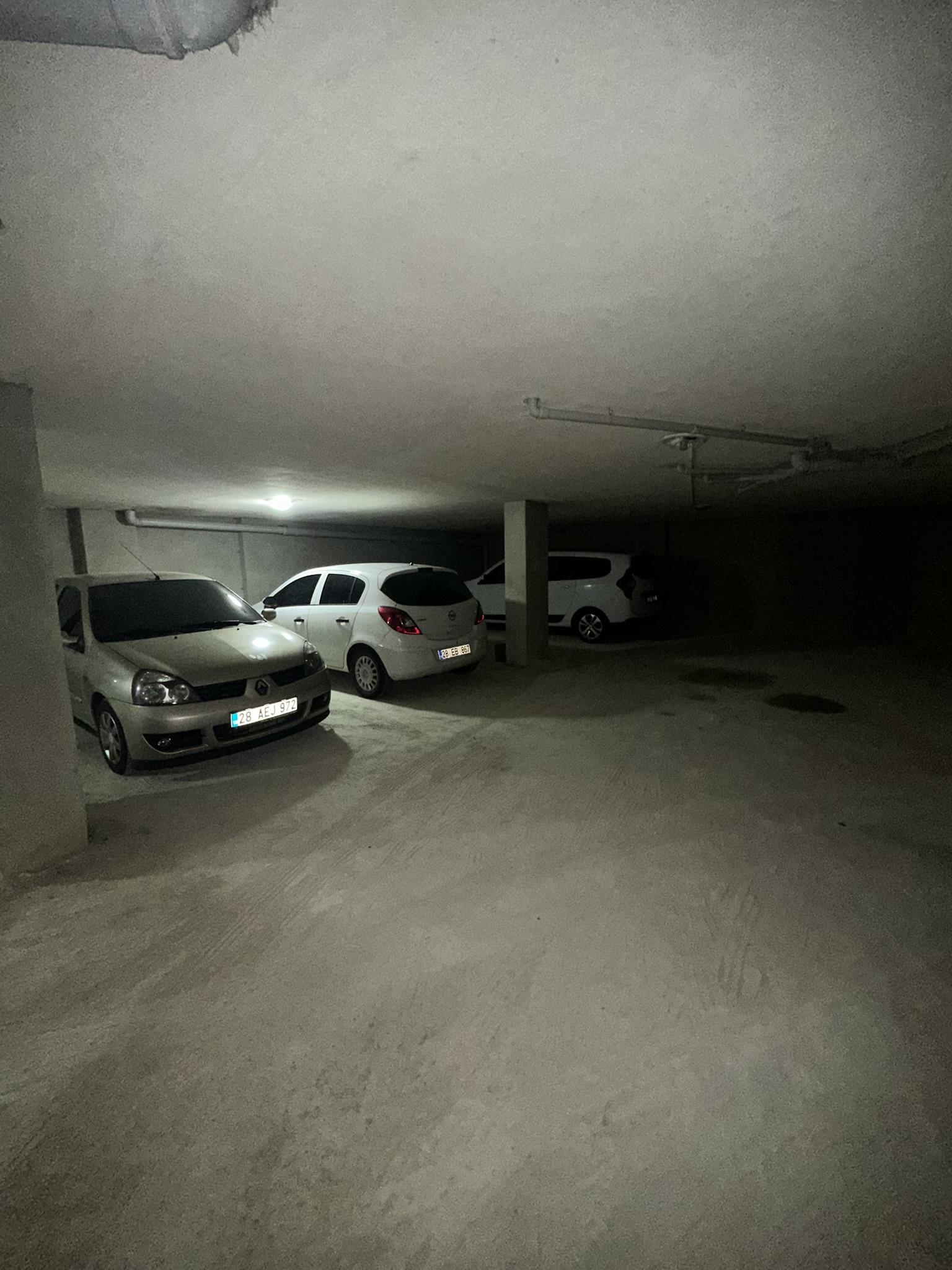 KAVAKLAR MAH. 2+1 YEŞİLTEPE CADDESİ