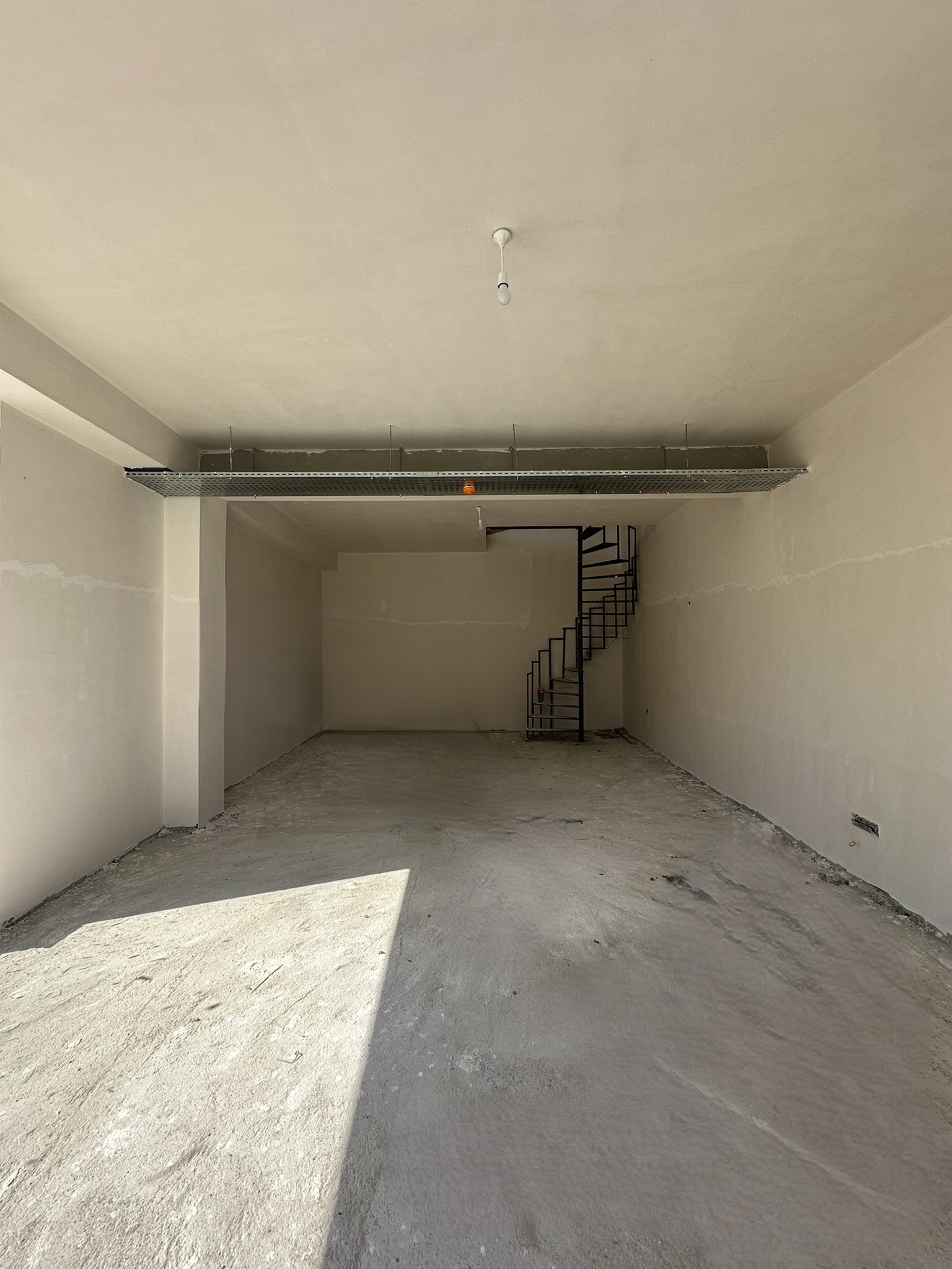 STADİUM CADDE EVLERİ DÜKKAN 3 NUMARA