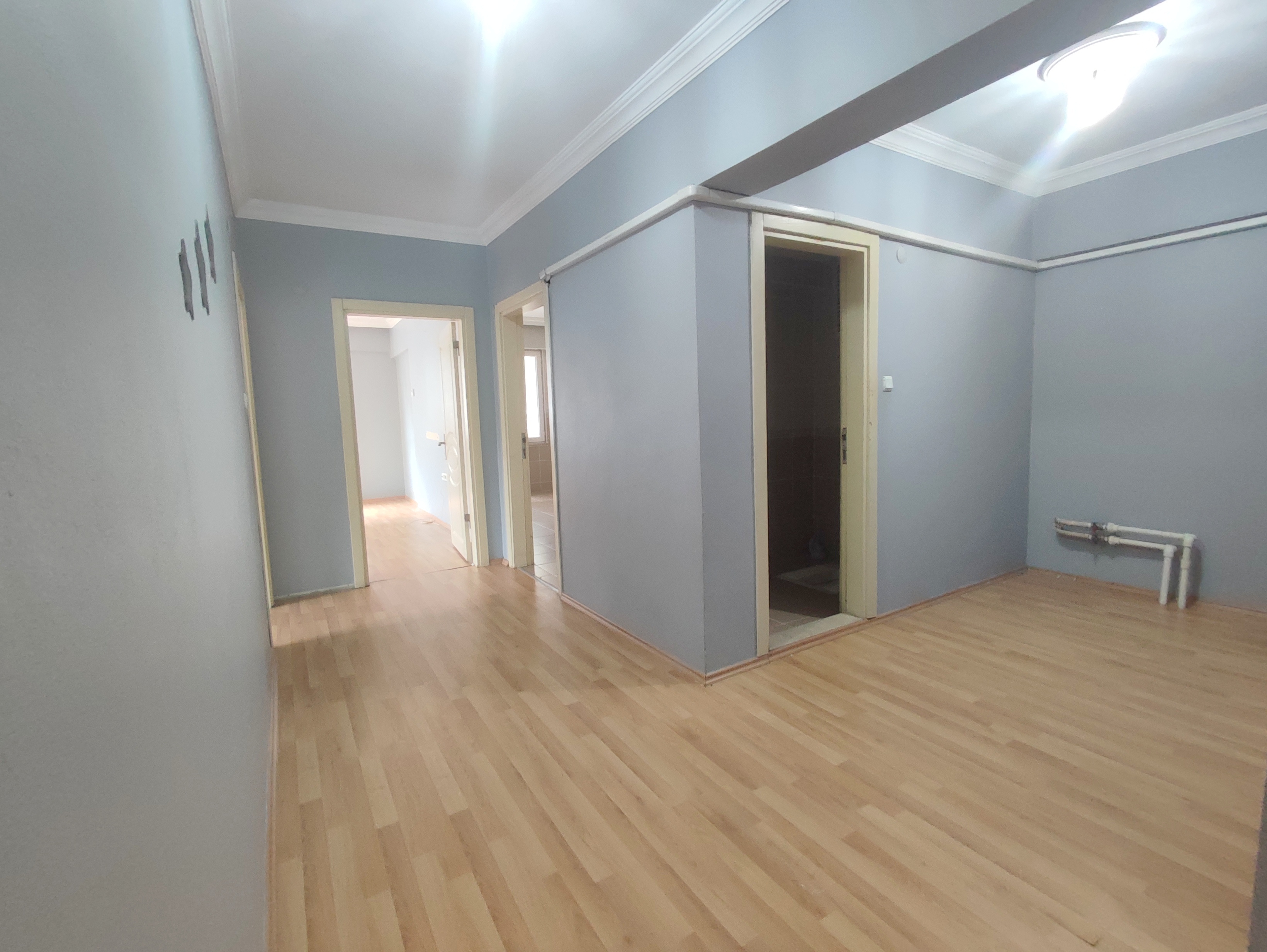 YOMRA SANCAK MAH.GENİŞ FERAH SATILIK DAİRE