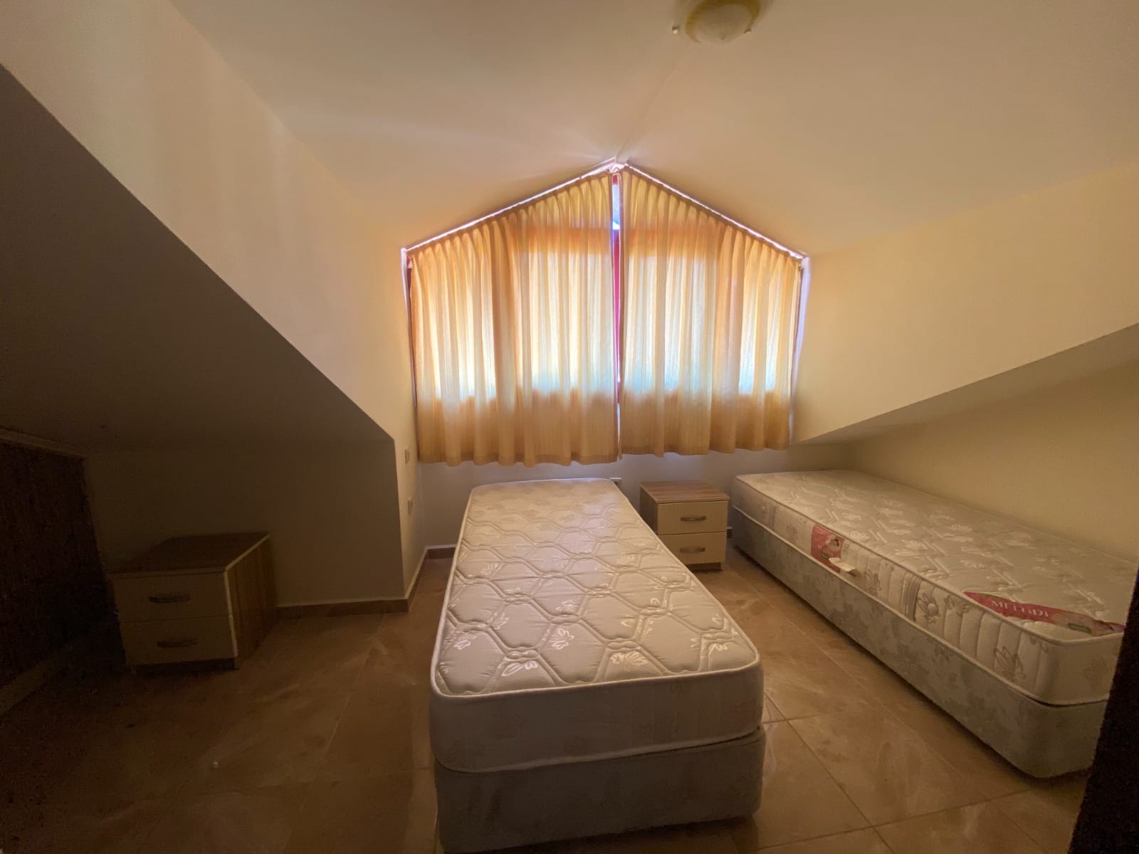 MABEL'DEN KİRALIK EŞYALI 1+1 ÇATI KAT DAİRE