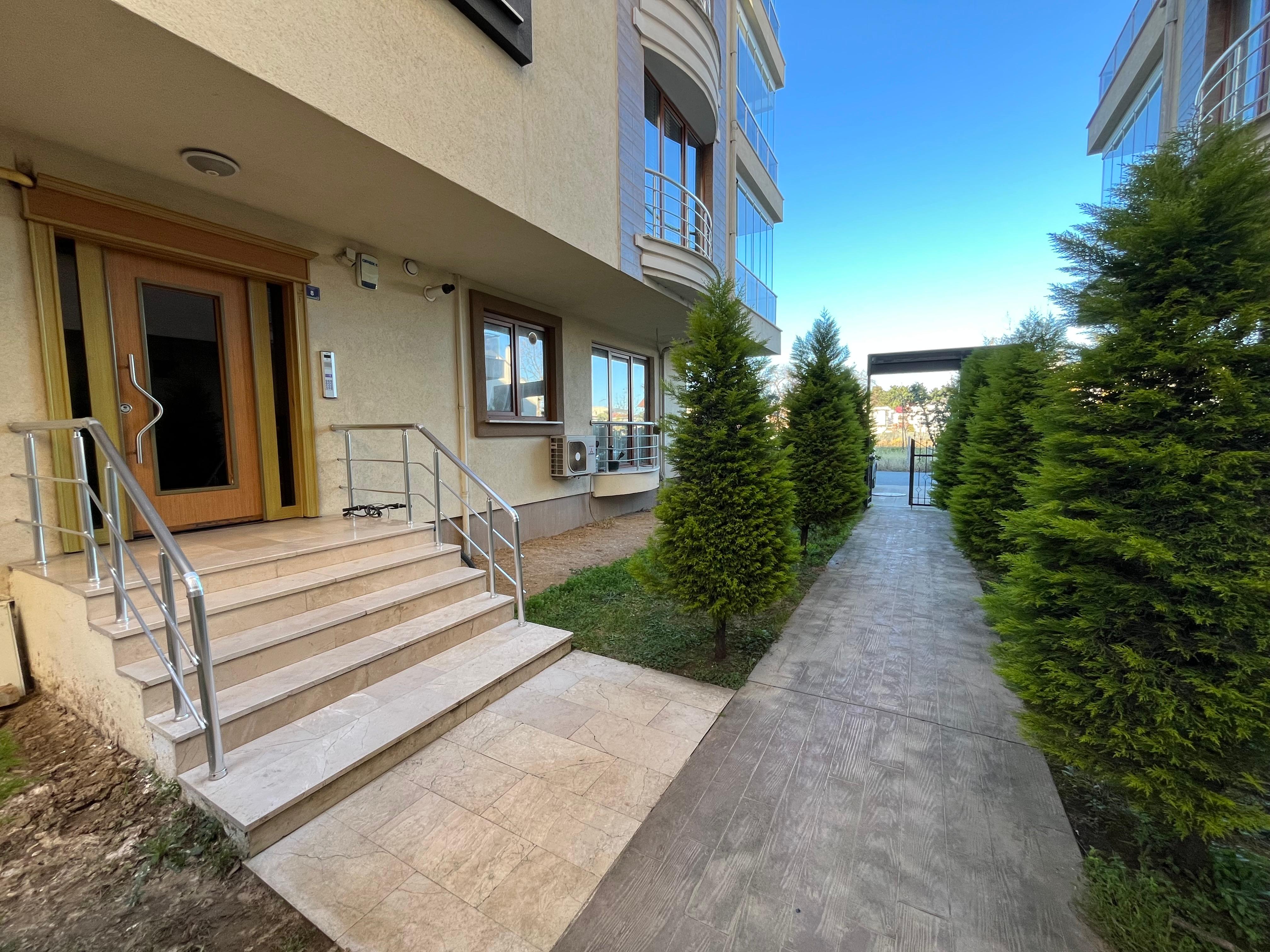 AKYAZI PERA GOLD DUBLEKS DAİİRE