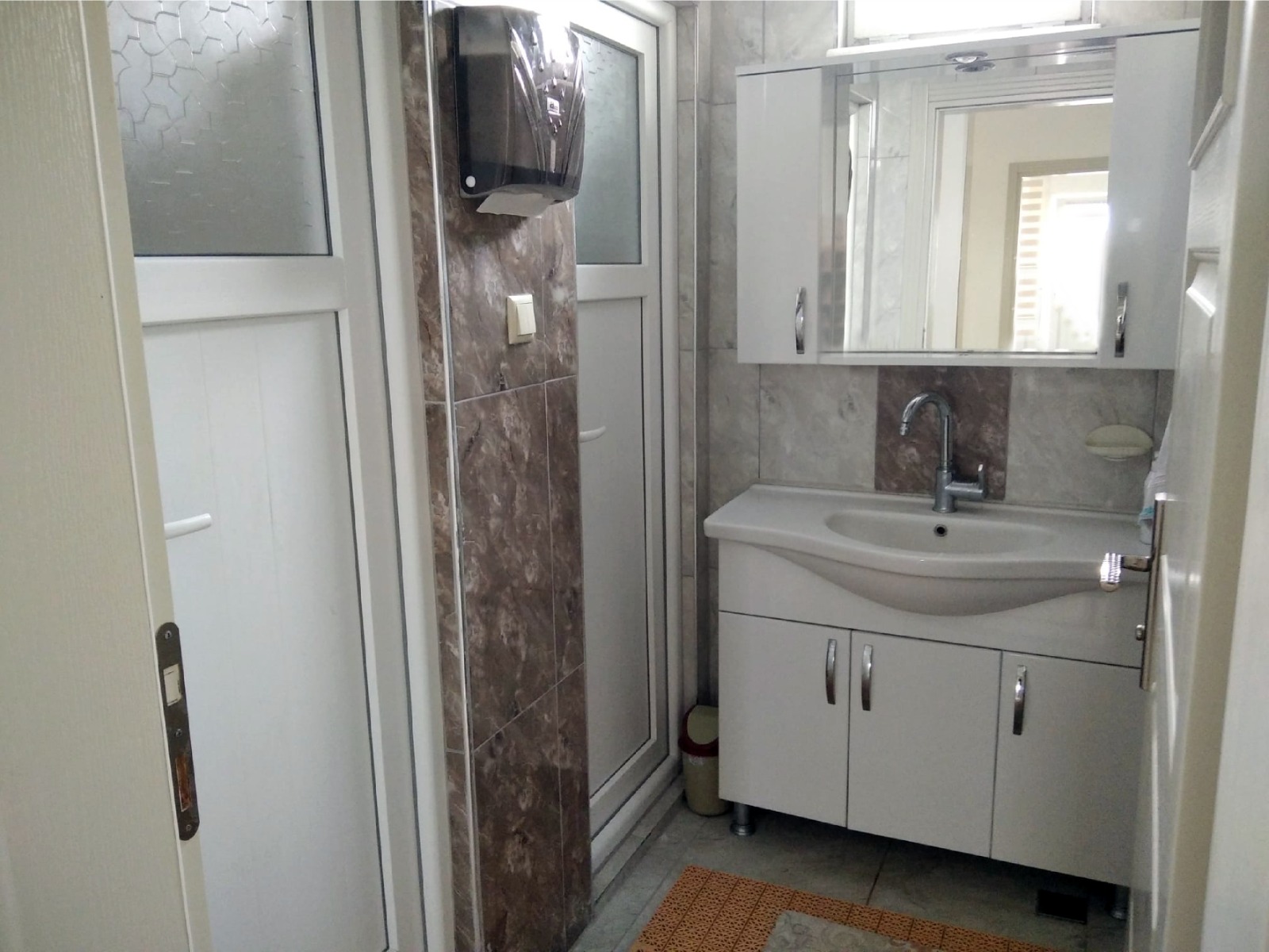 SAMSUN ATAKUM ÇAKIRLARDA DENİZ MANZARALI 3KATLI MÜSTAKİL VİLLA