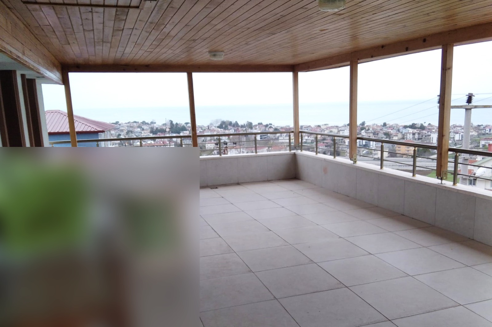 SAMSUN ATAKUM ÇAKIRLARDA DENİZ MANZARALI 3KATLI MÜSTAKİL VİLLA