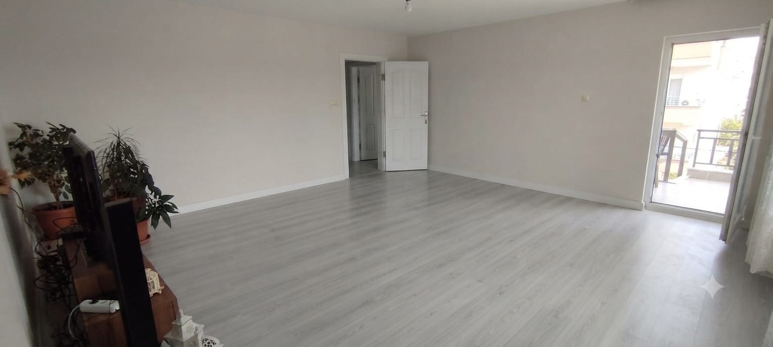 IHLAMUR KAFEYE 400 M CADDEYE CEPHE 3+1 DAİRE