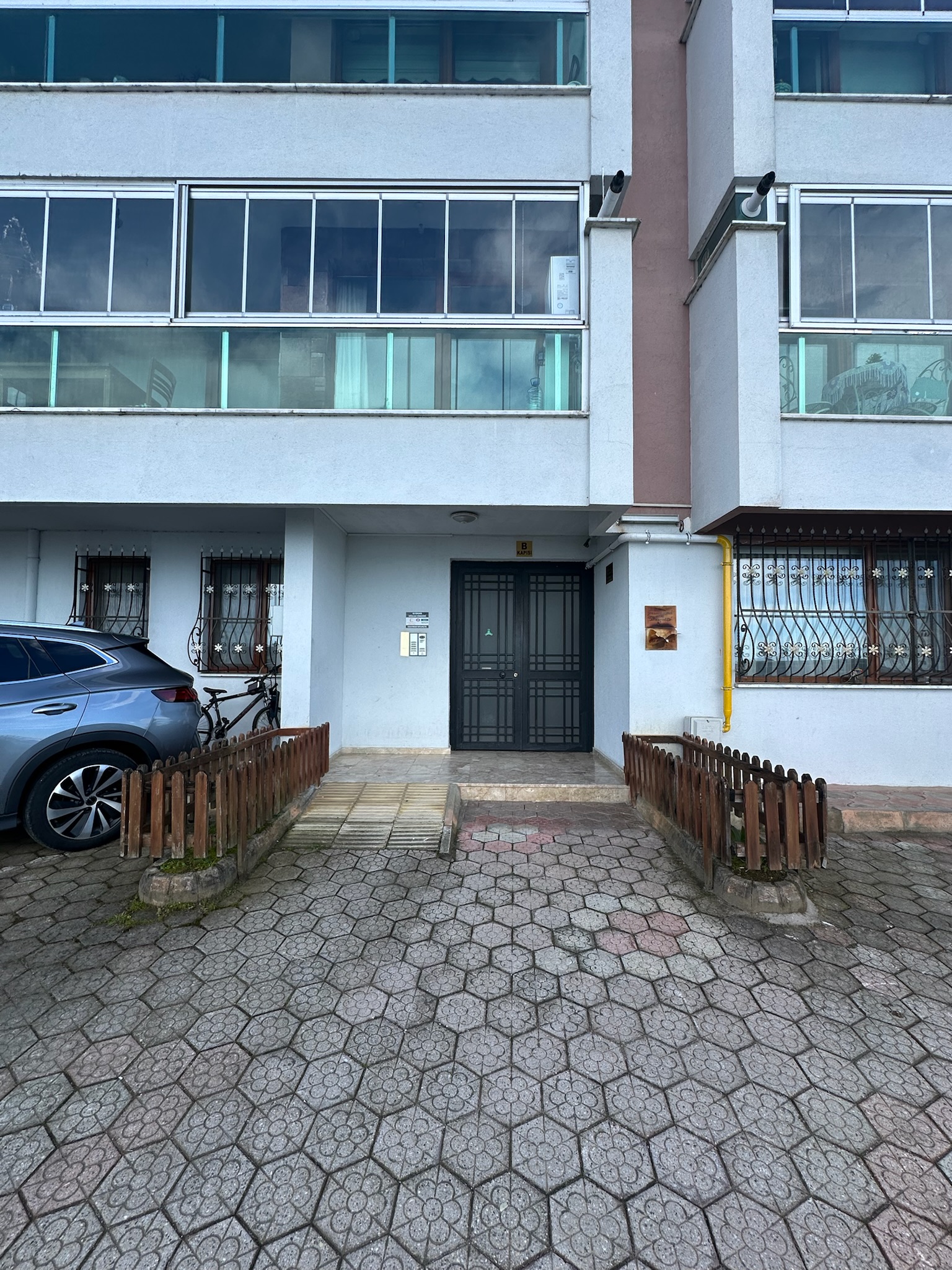 MABEL'DEN YALI MAH. MÜKEMMEL MANZARALI DOĞALGAZLI LÜKS DAİRE