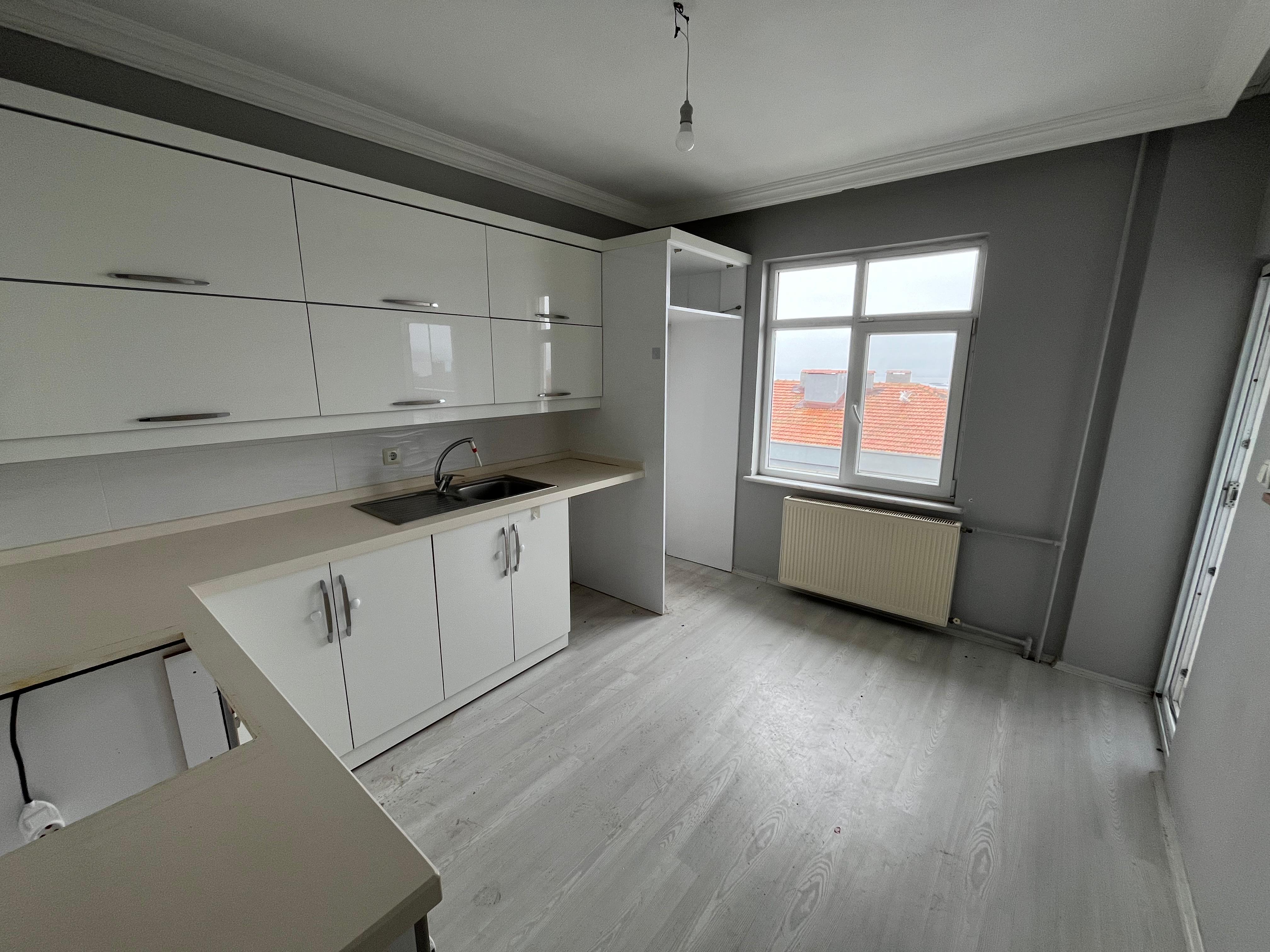 PERŞEMBE KALEYAKA LİMAN KENT DENİZ MANZARALI 2+1