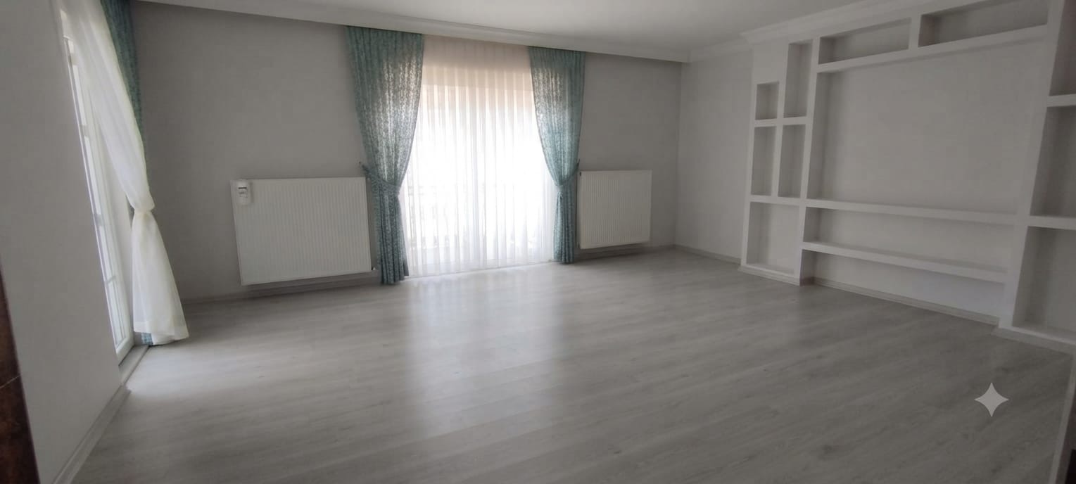 IHLAMUR KAFEYE 400 M CADDEYE CEPHE 3+1 DAİRE