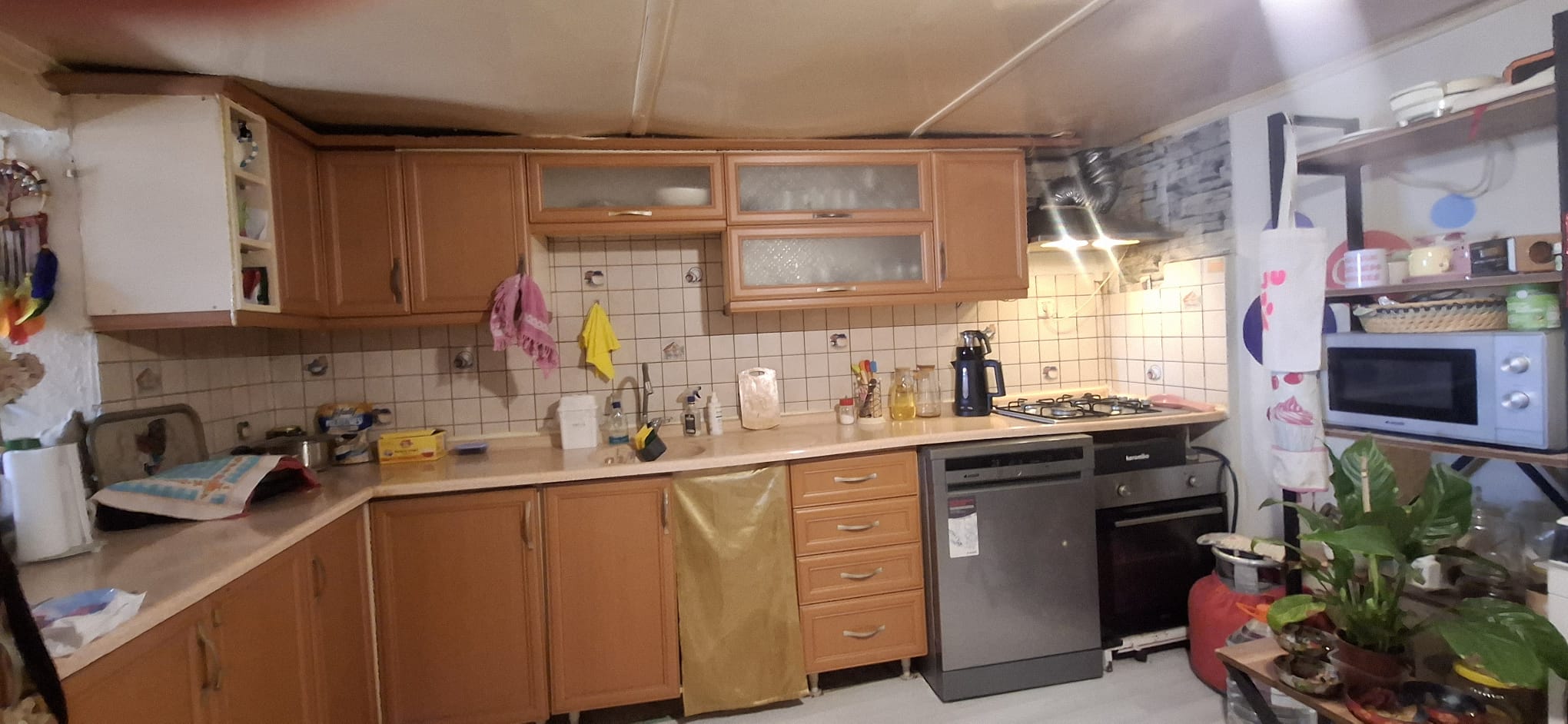 MABELDEN MUĞLA MERKEZDE SATILIK KARGIR EV