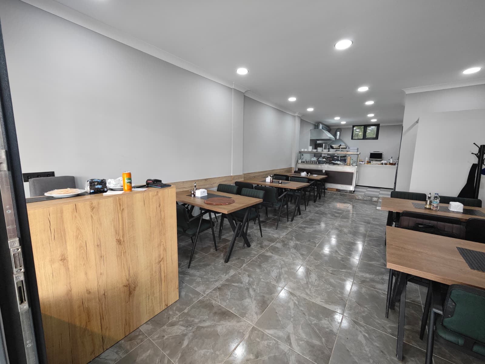 MABEL'DEN ARSİN YEŞİLYALIDA DEVREN KİRALIK LOKANTA