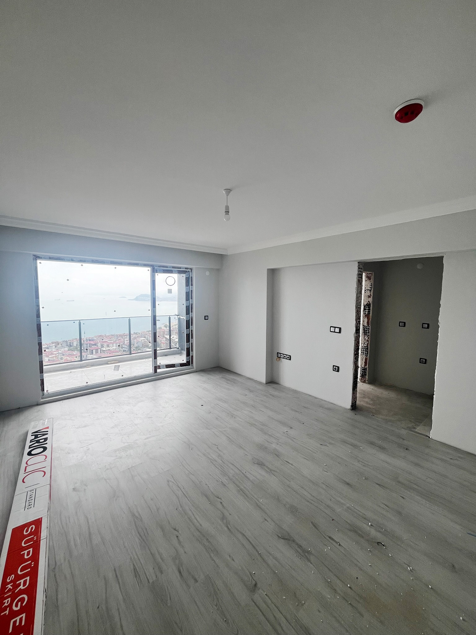 ERİKLİMAN 1+1 SATILIK