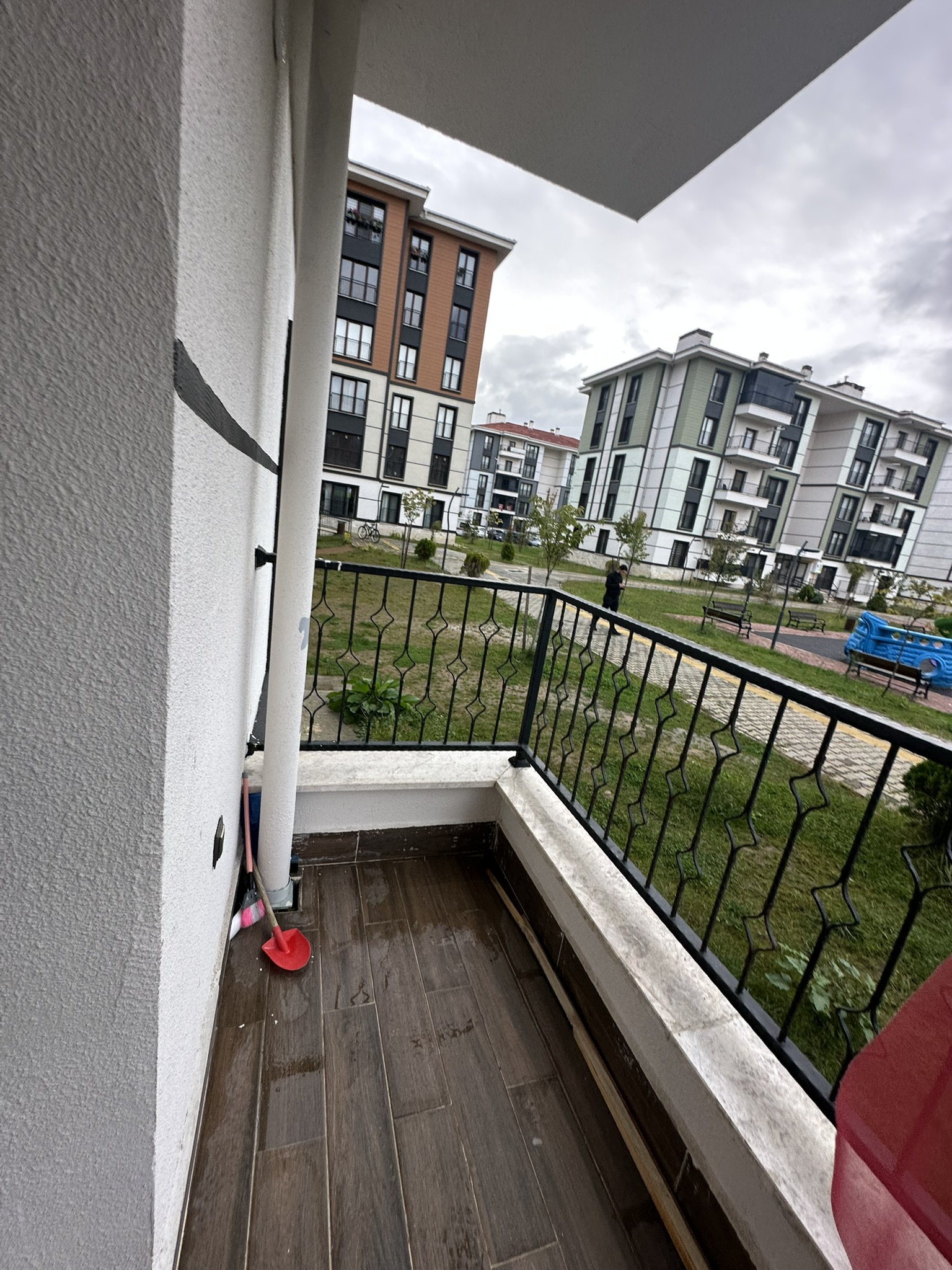 3. ETAP TOKİ DK-8 SATILIK DAİRE GİRİŞ KAT