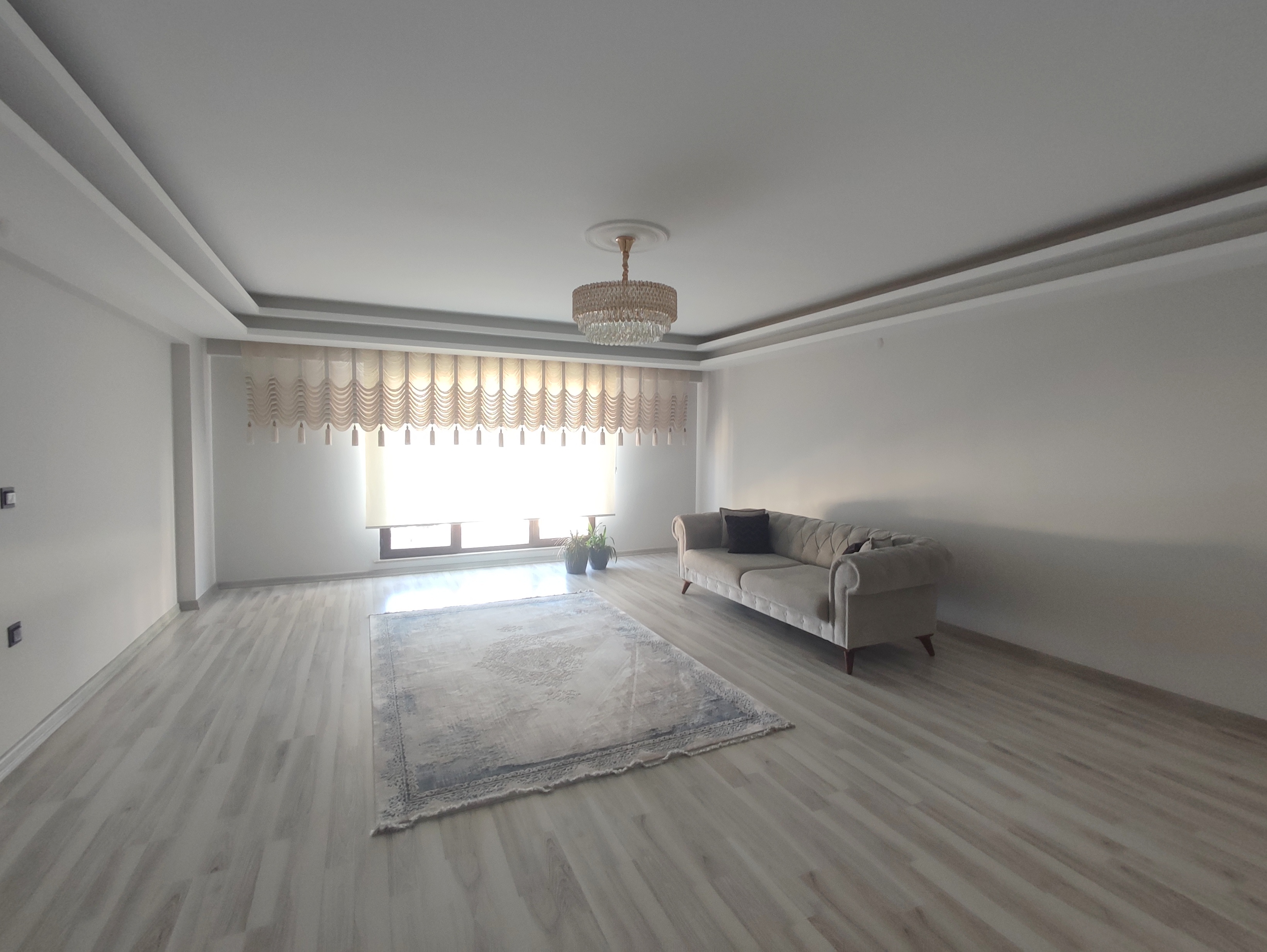 MABEL'DEN ÜNİVERSİTE MAH.GENİŞ FERAH DENİZ MANZARALI DAİRE