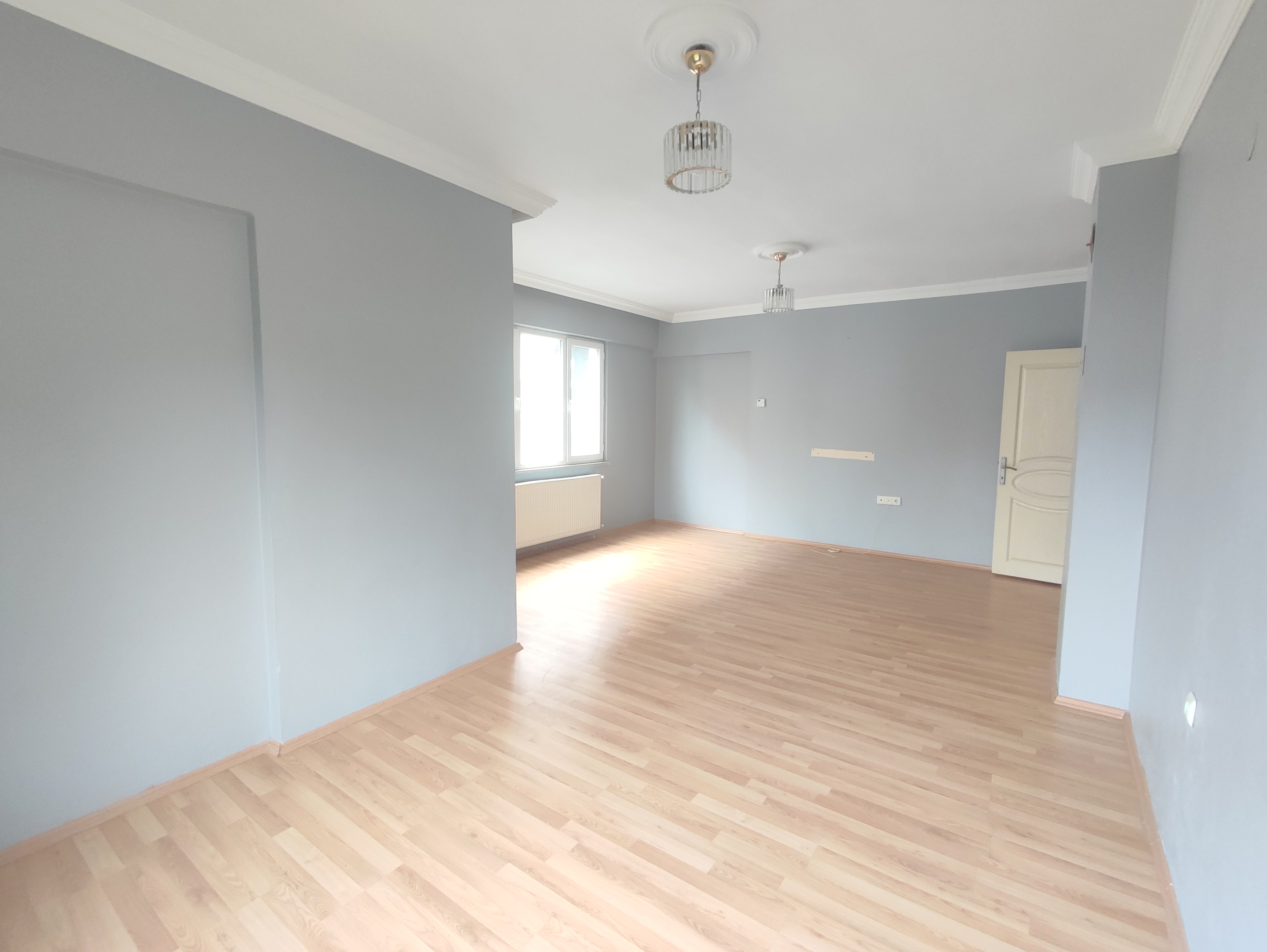 YOMRA SANCAK MAH.GENİŞ FERAH SATILIK DAİRE