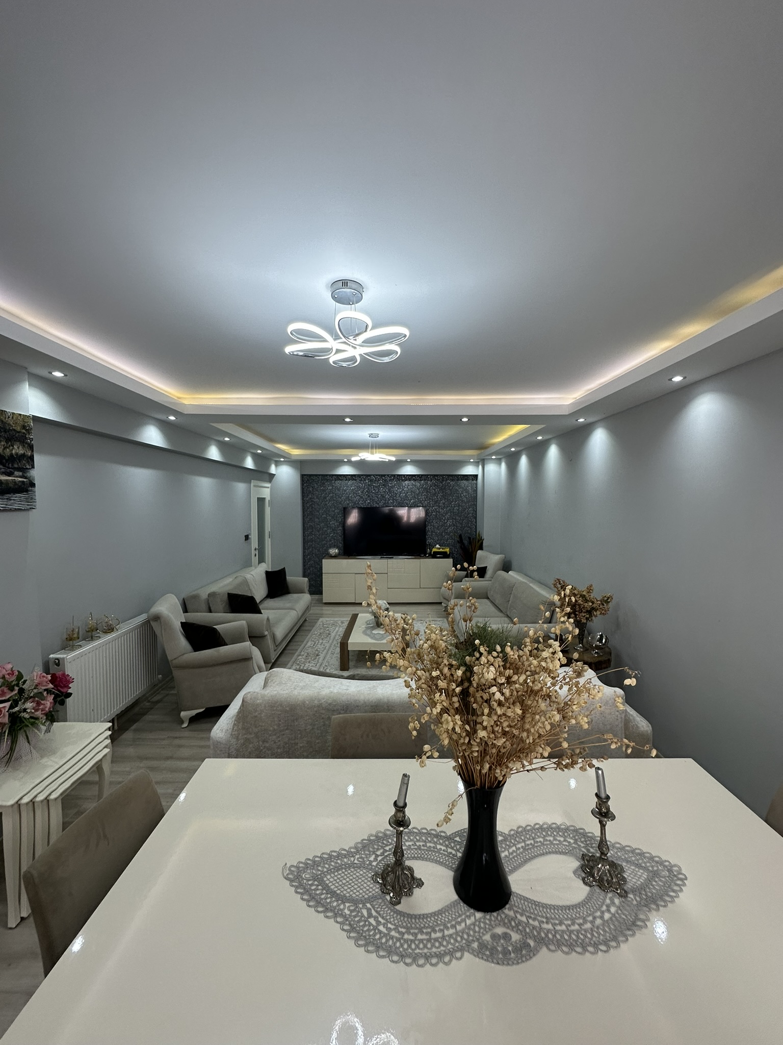 CEMAL GÜRSEL CADDESİ CİVELEKOĞLU APT.