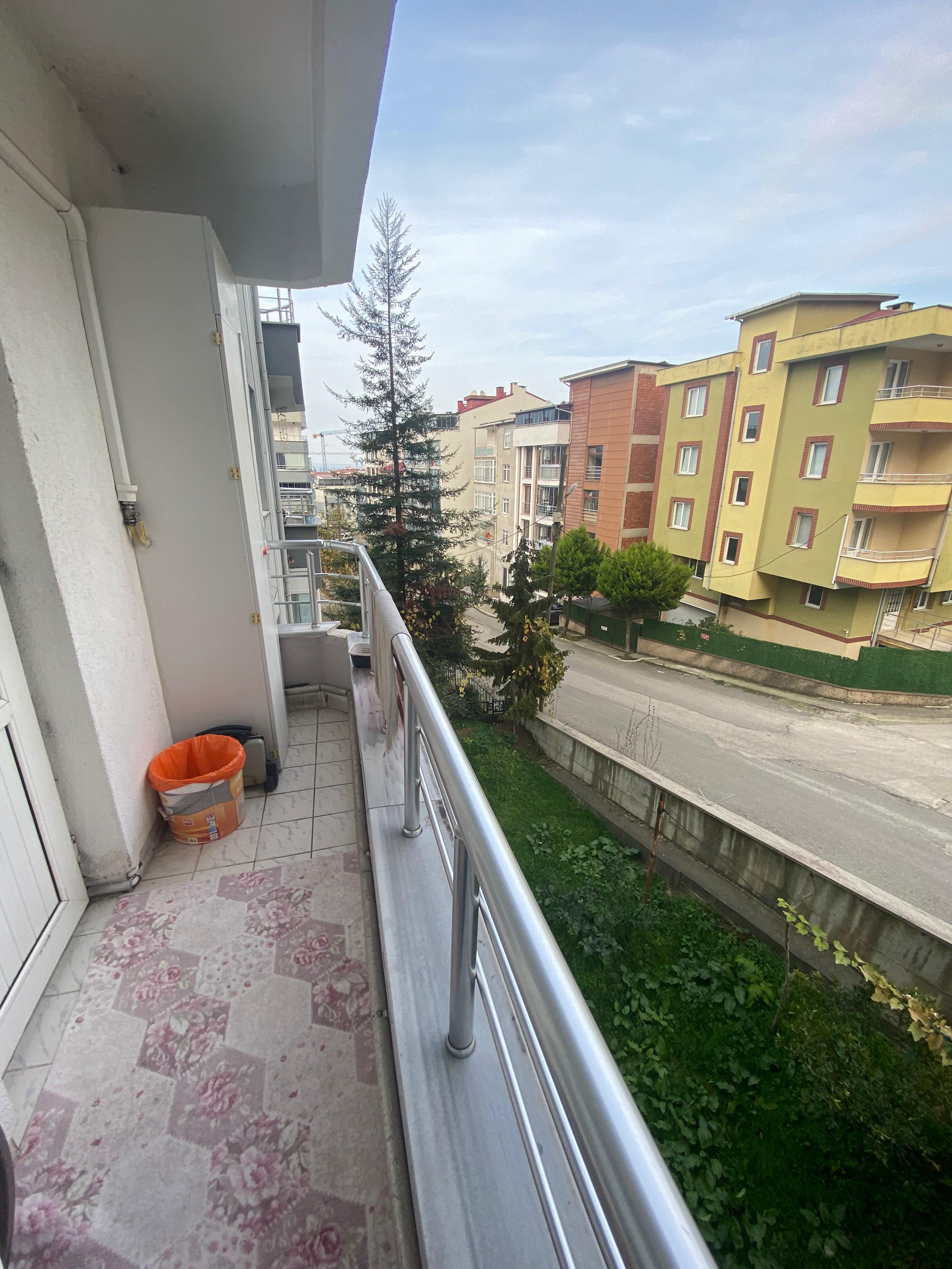 MABEL GAYRİMENKUL TEYYAREDÜZÜ MAH.SİTE İÇERSİNDE SATILIK DAİRE