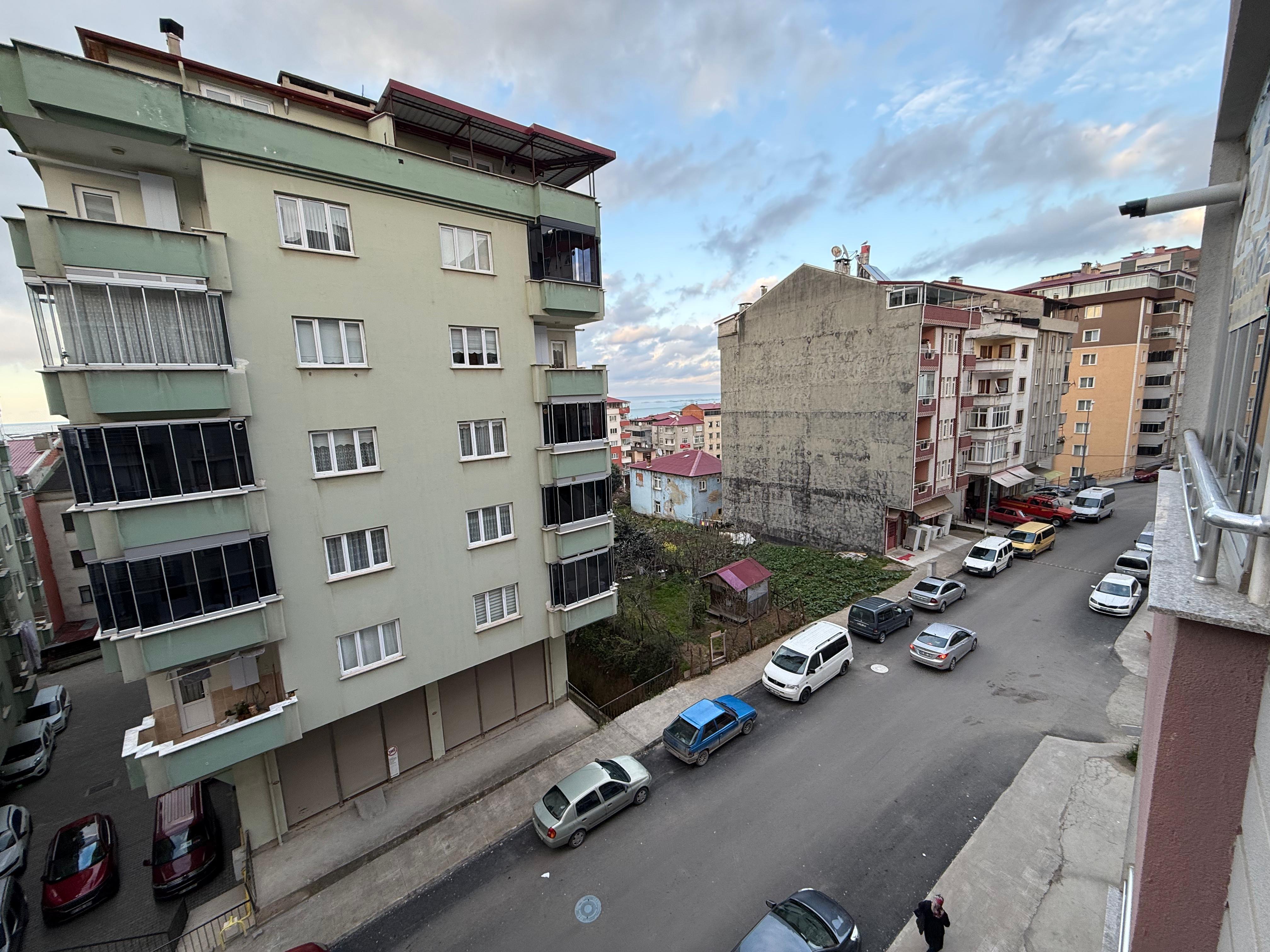 MABELDEN KAŞÜSTÜ SATILIK DAİRE