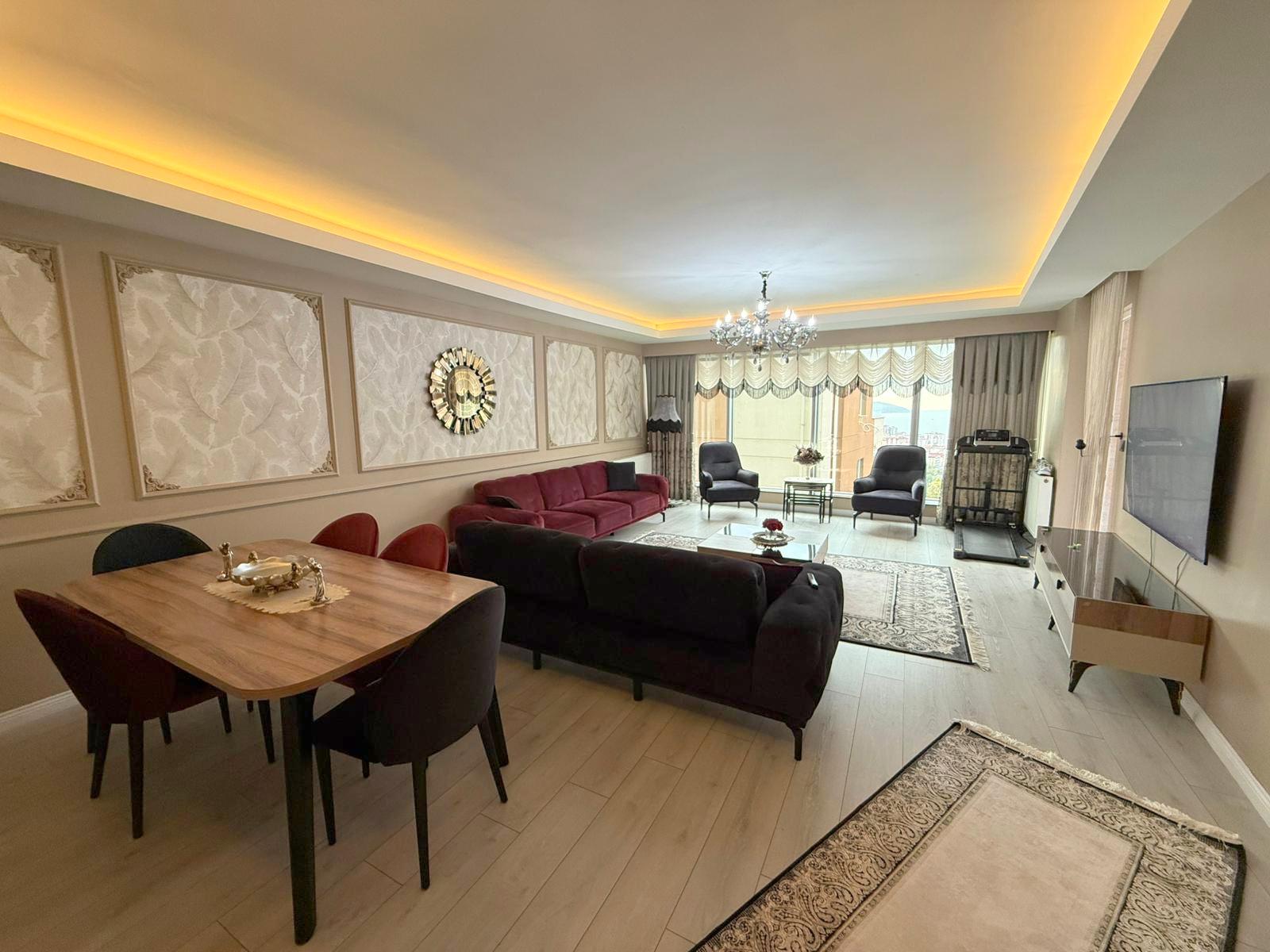 MABEL'DEN ÇUKURAYIR MAH.GENİŞ FERAH DENİZ MANZARALI REZİDANS