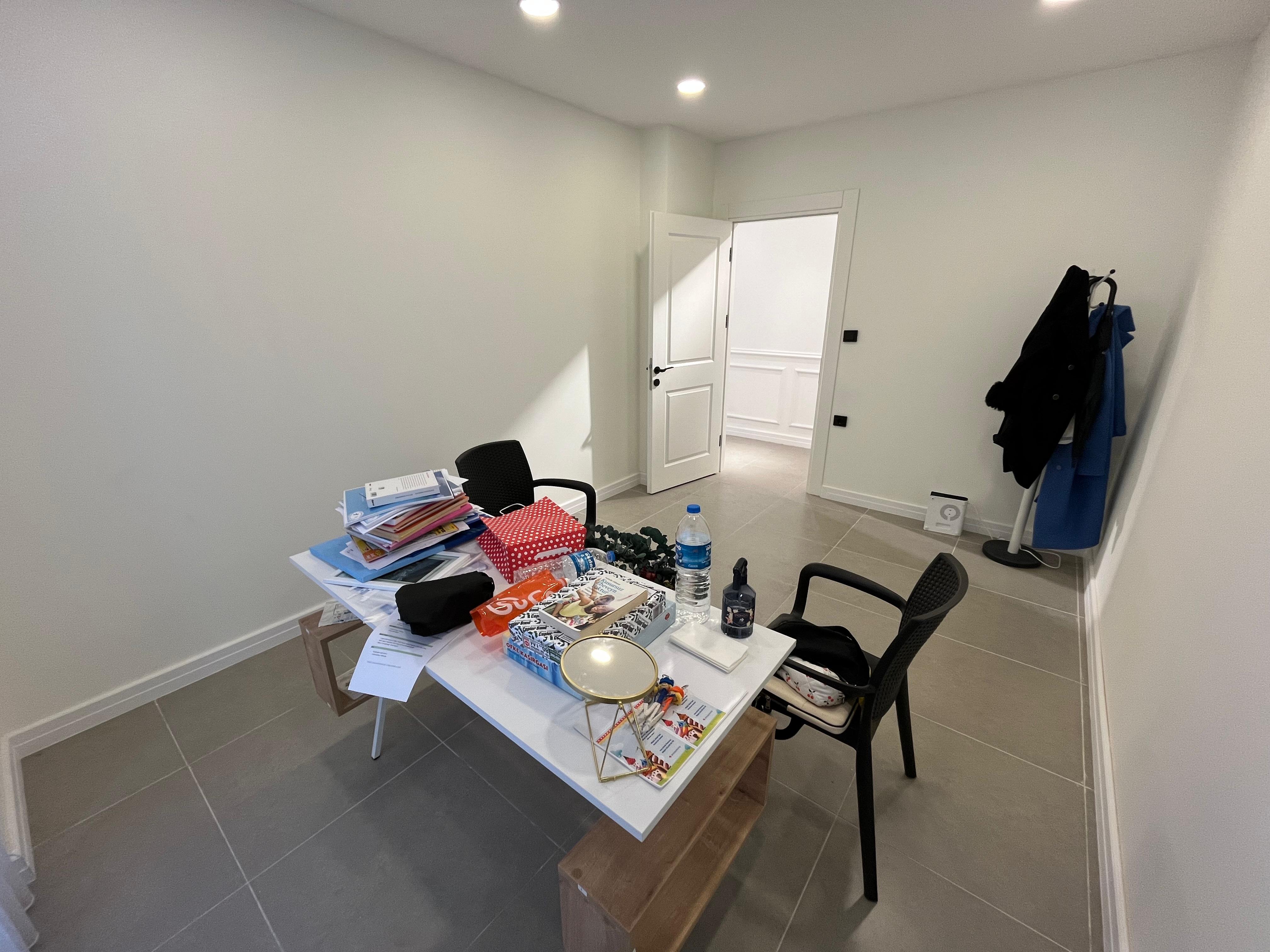 AKYAZI MAHALL DEVREN KİRALIK LÜKS İŞYERİ