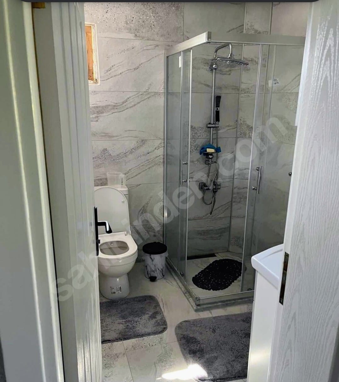 MARMARİS HİSARÖNÜNDE DENİZE 100 MT MESAFEDE 2+1 DAİRE