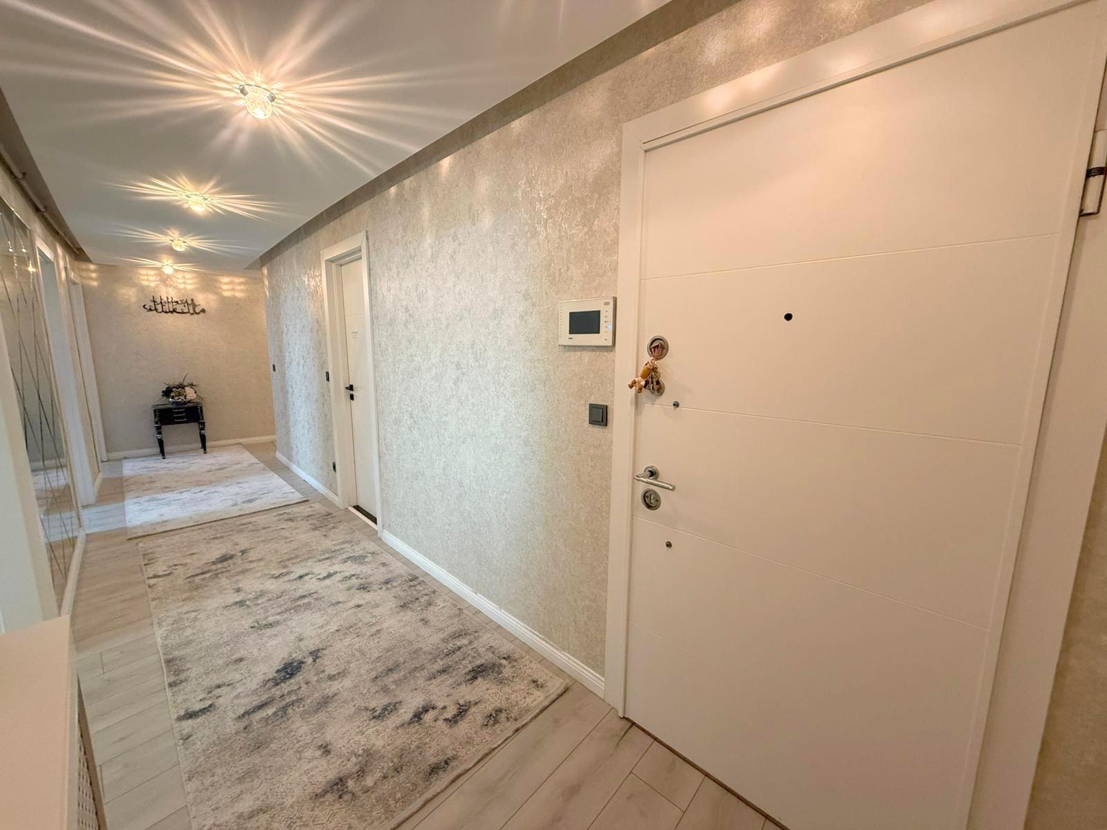 MABEL'DEN ÇUKURAYIR MAH.GENİŞ FERAH DENİZ MANZARALI REZİDANS