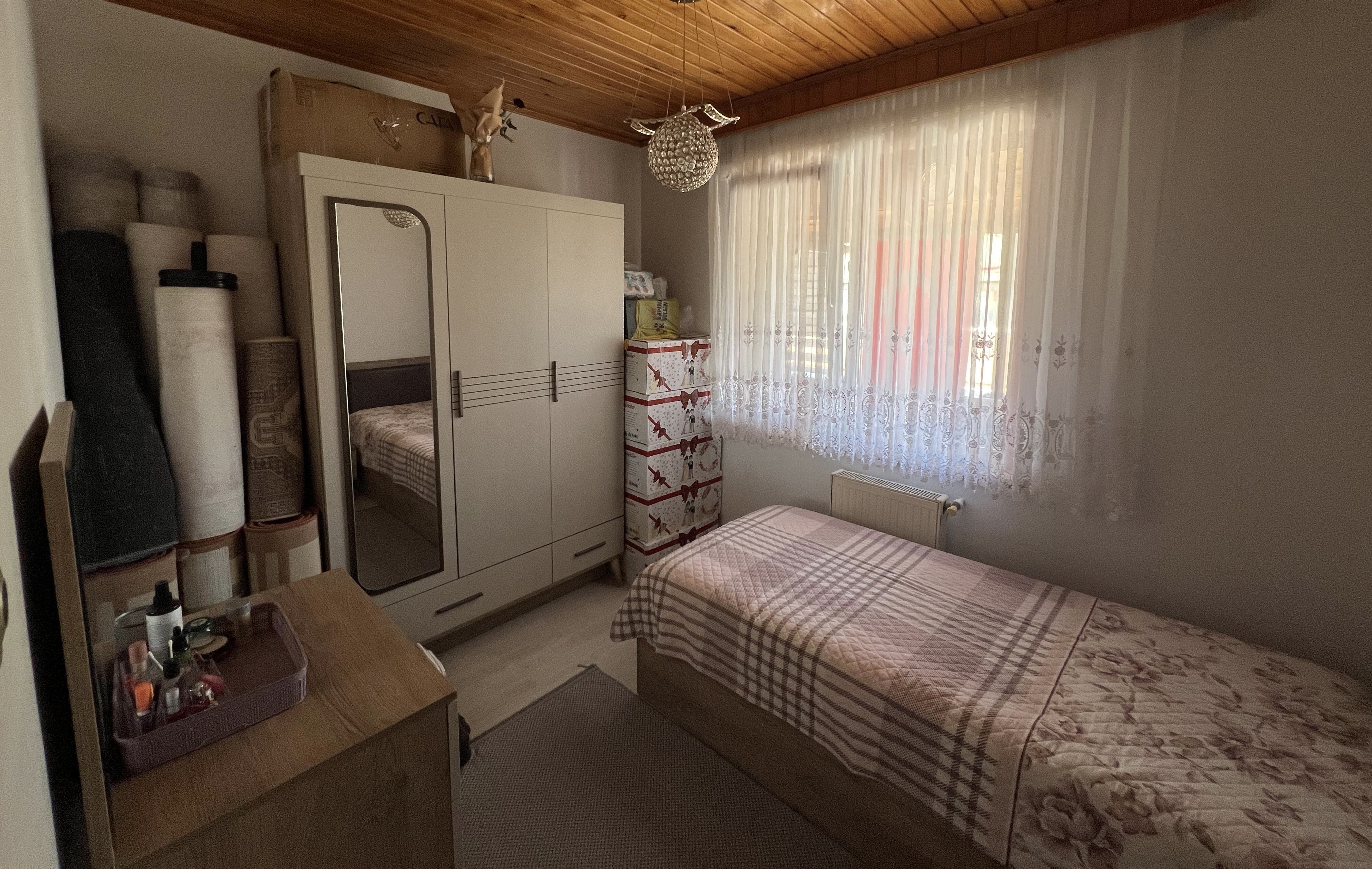 PELİTLİ DE SATILIK 4+1 280 M2 DAİRE