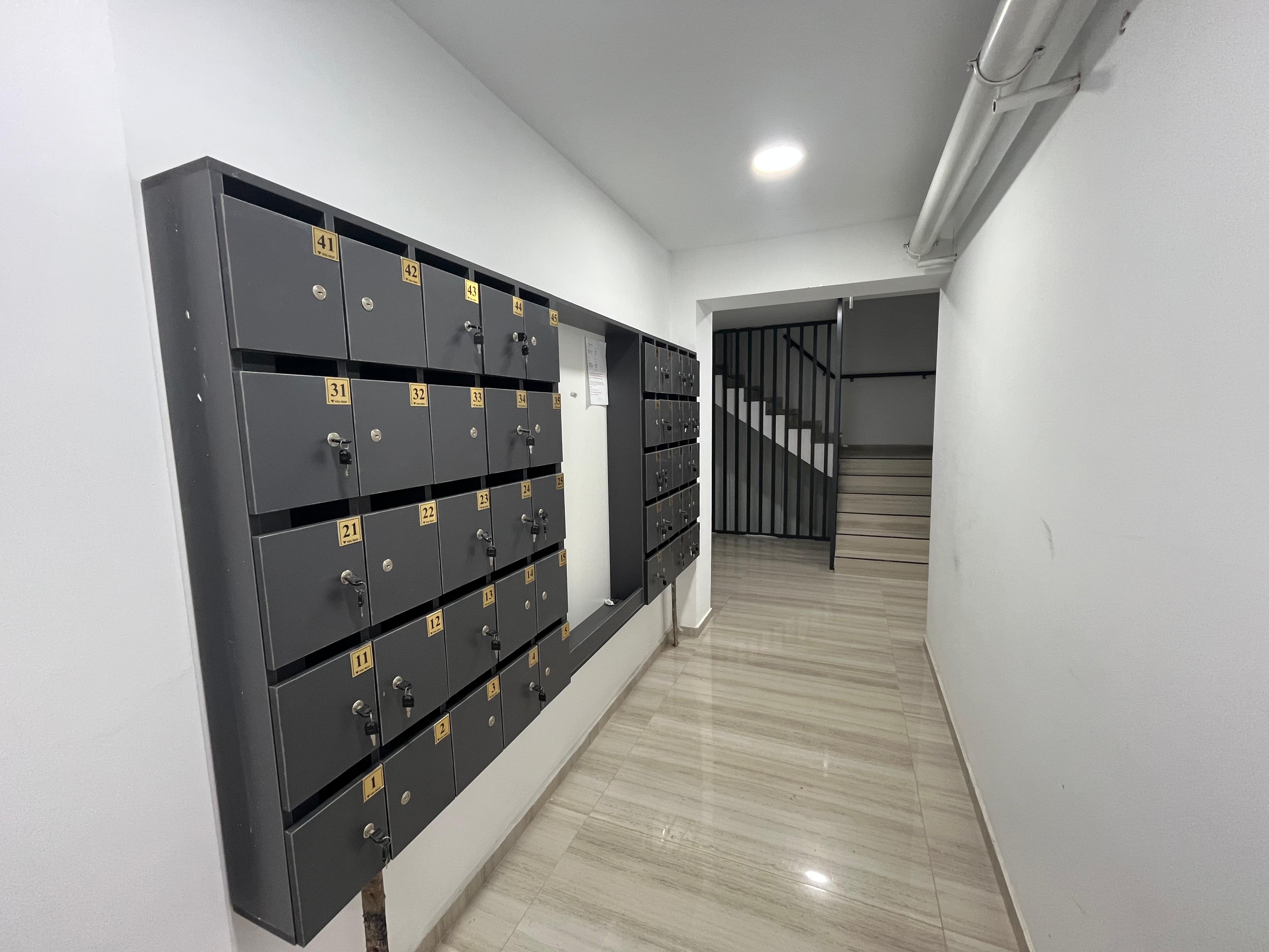 CUMHURİYET MAH. VİRAL İNŞAAT ANA BULVAR ÜZERİ 1+1