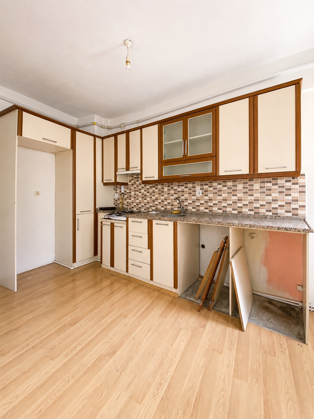 OSMANİYE MAH. KİRALIK DAİRE