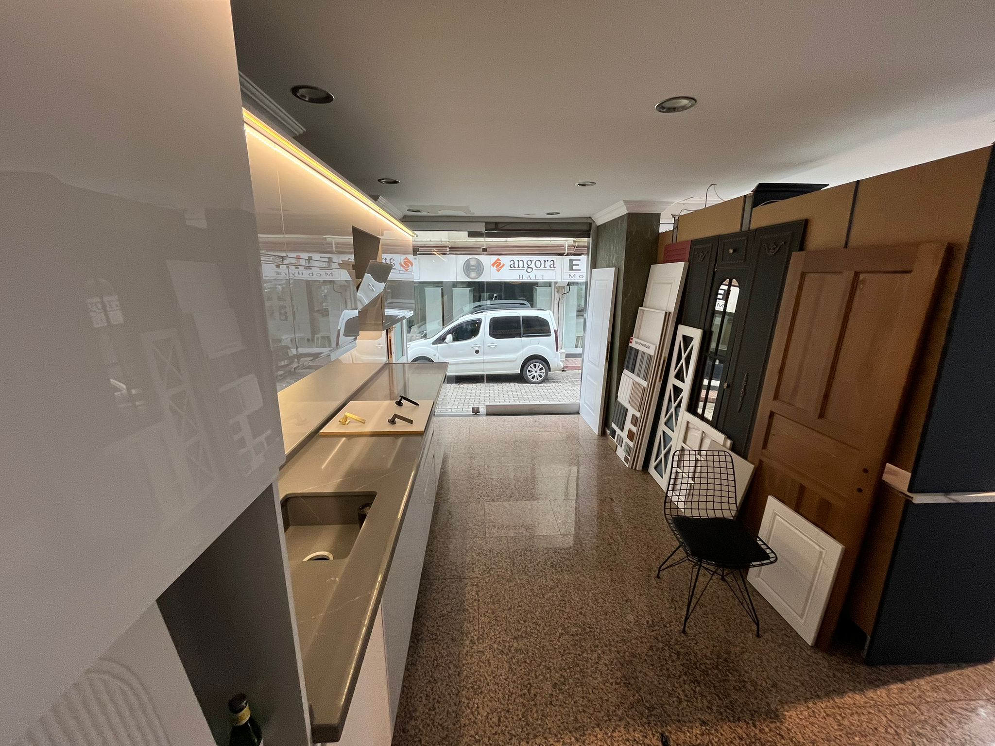 TRABZON ARSİNDE FIRSAT DÜKKAN