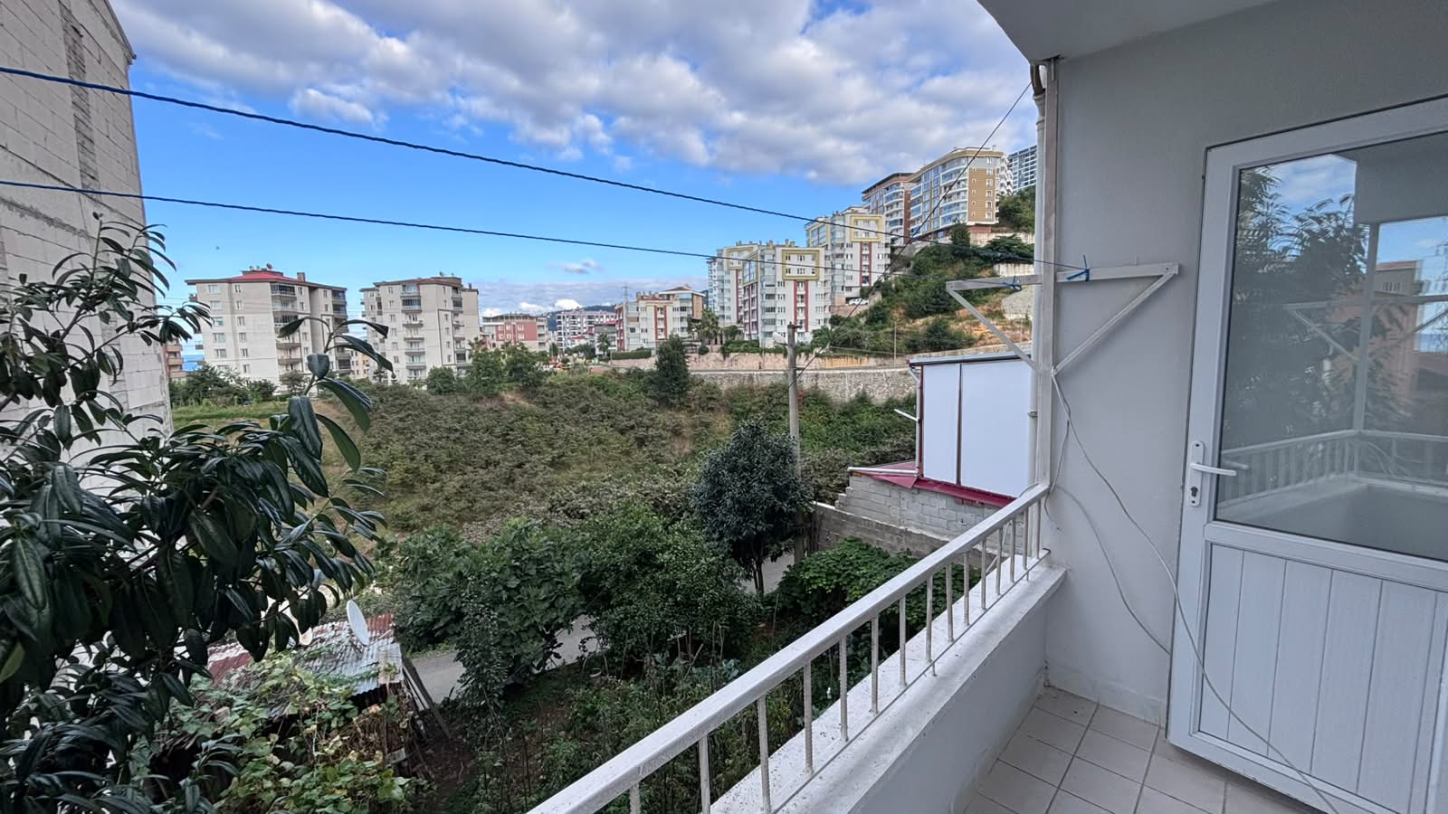 TEYYAREDÜZÜ ÜST MAHALLEDE 2+1 KİRALIK DAİRE
