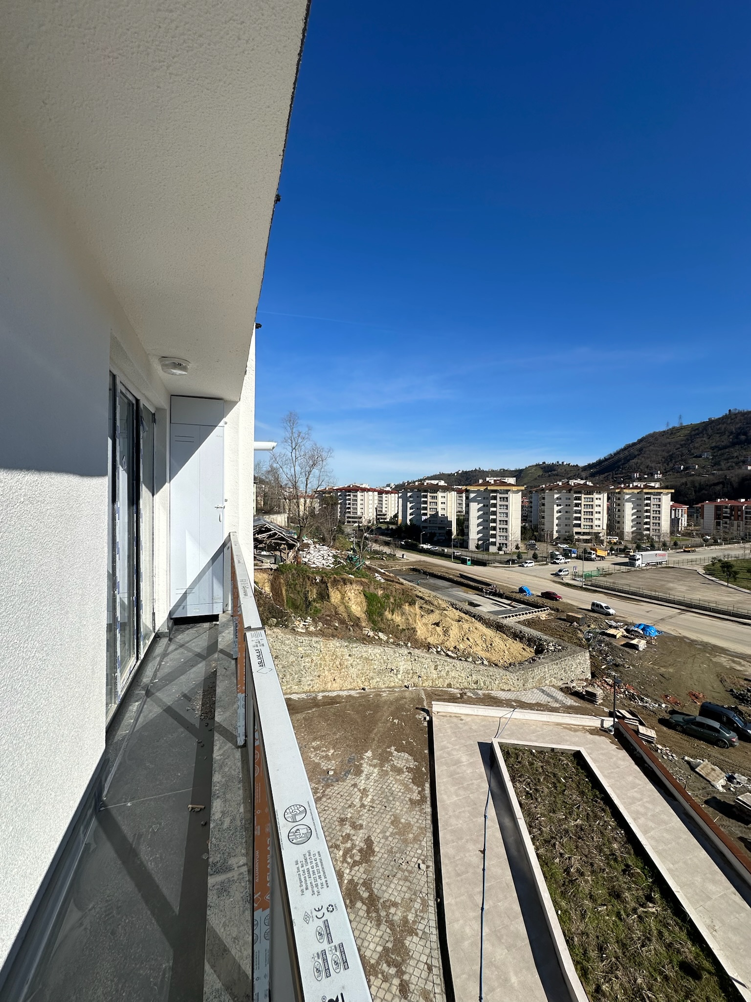 MABEL'DEN AKSU STADIUM CADDE EVLERİNDE GENİŞ FERAH DAİRE