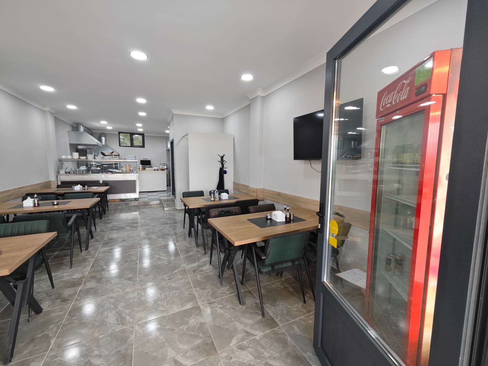 MABEL'DEN ARSİN YEŞİLYALIDA DEVREN KİRALIK LOKANTA