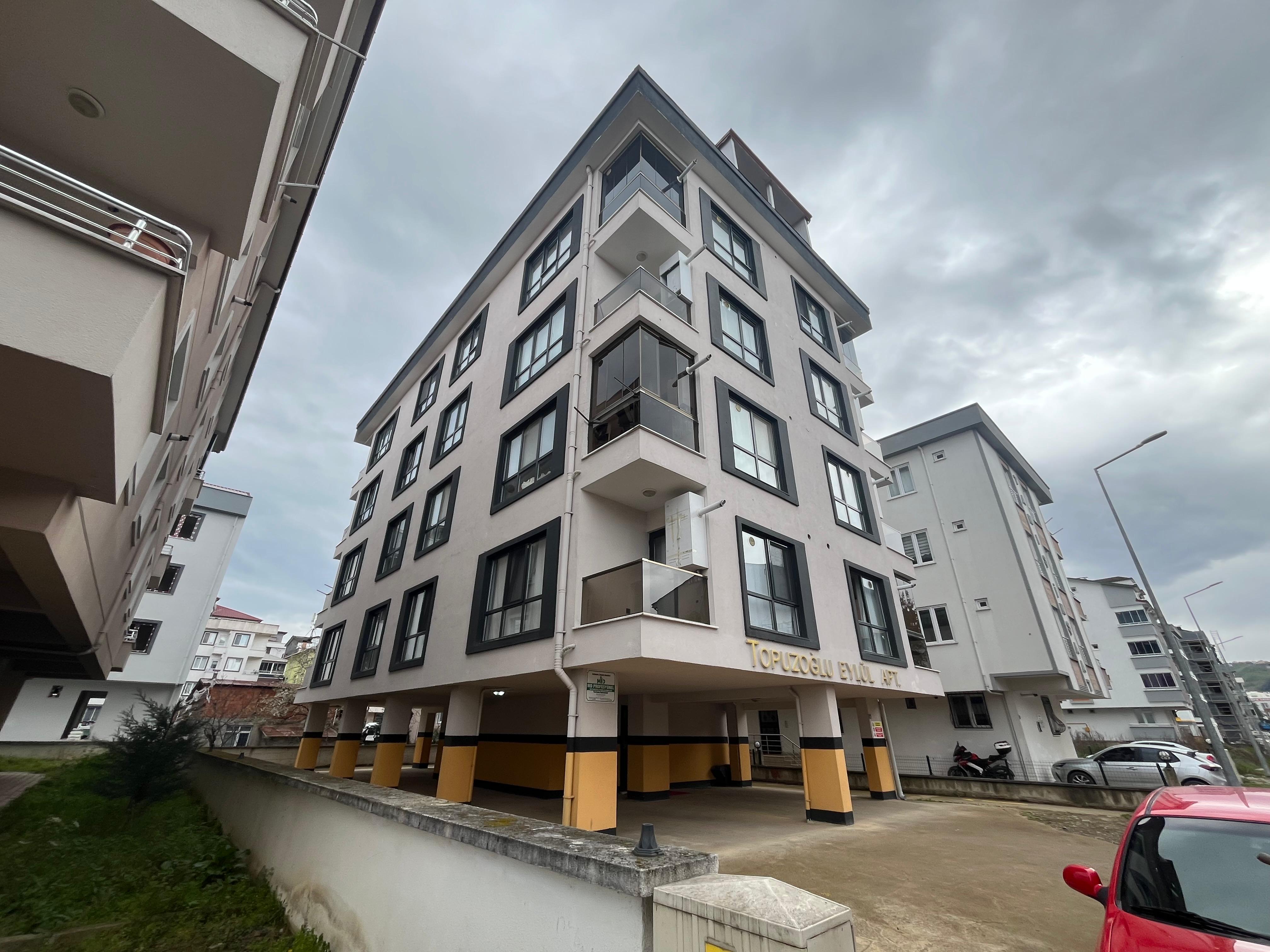 CUMHURİYET MAH. SAHİLE ÇOK YAKIN EŞYALI TOPUZOĞLU EYLÜL APARTMANI