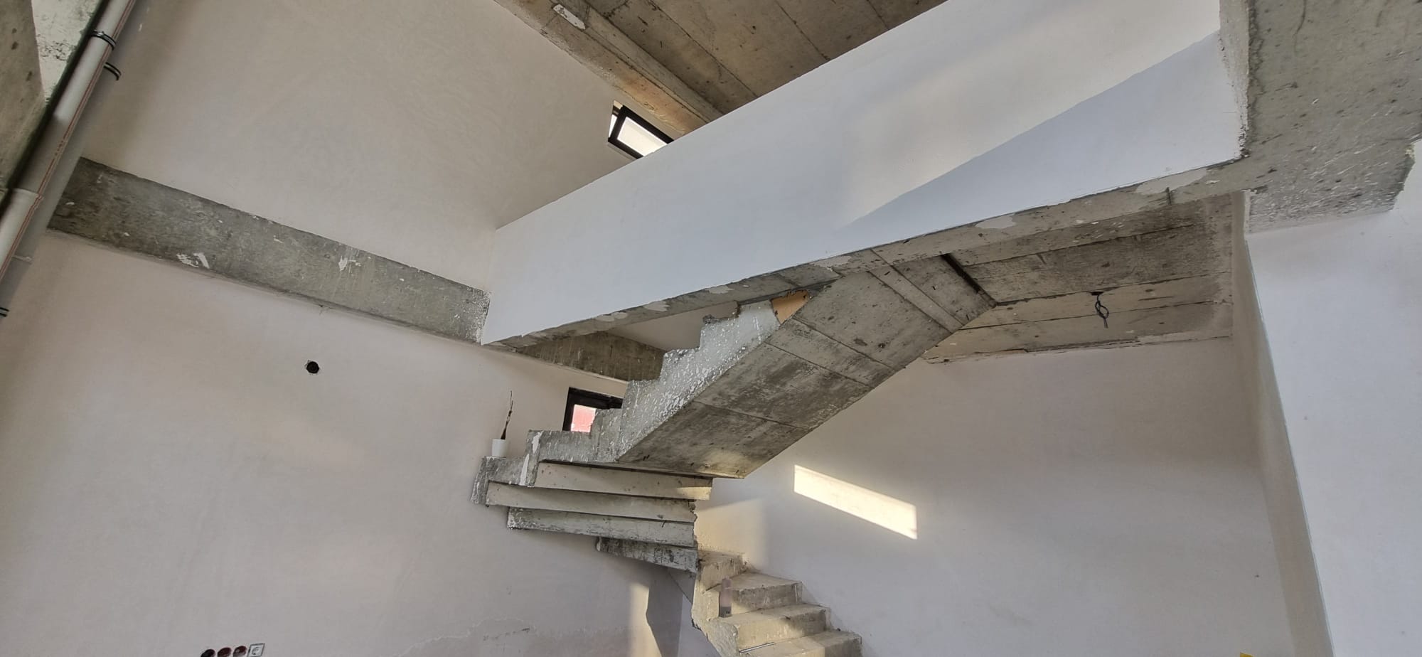 MABEL GAYRİMENKUL ARSİN YOL ÜSTÜ KİRALIK 400 M2 İŞYERİ/DÜKKAN